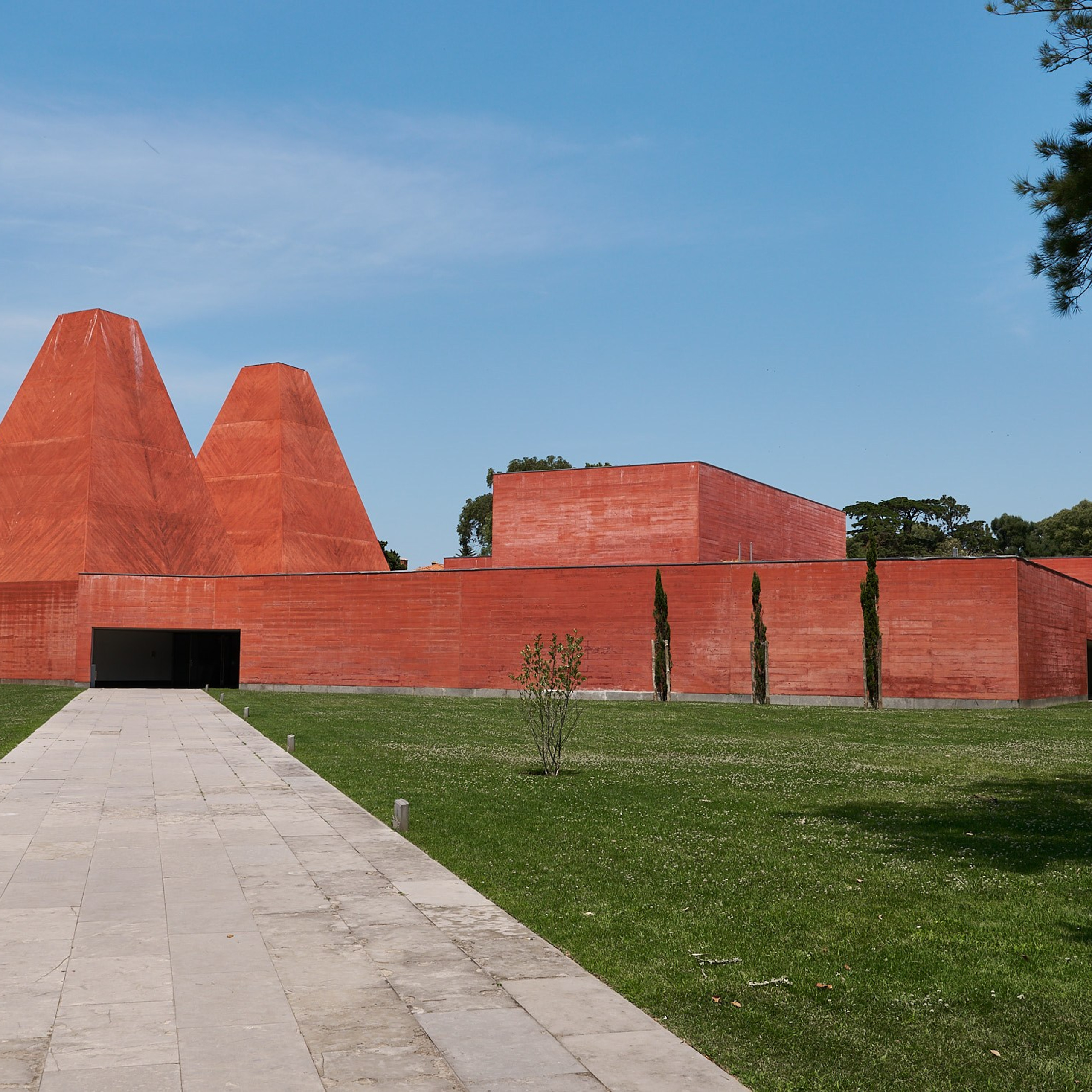 Casa das Histórias Paula Rego, Cascais Portugal, architecture photography, Eduardo Souto de Moura