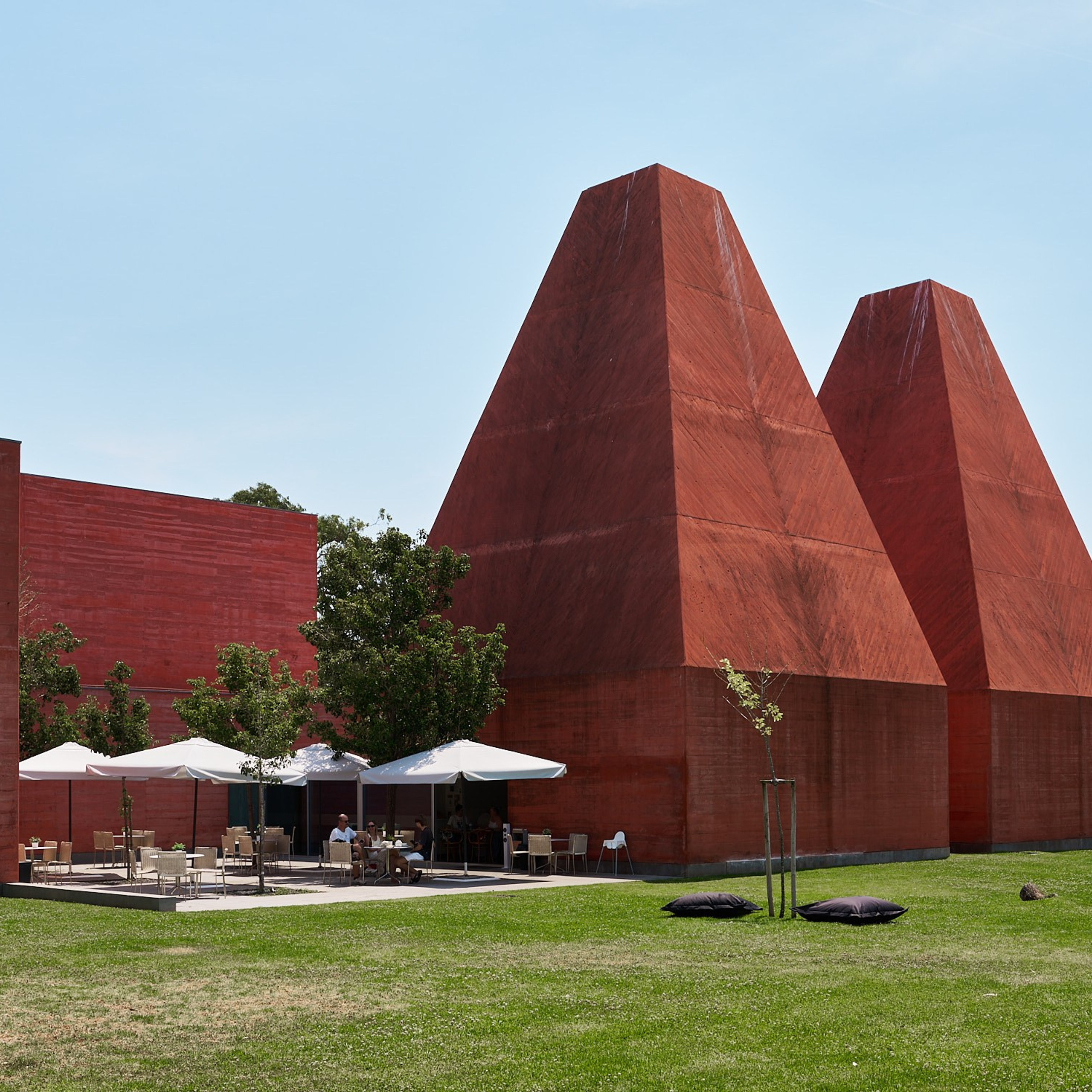 Casa das Histórias Paula Rego, Cascais Portugal, architecture photography, Eduardo Souto de Moura