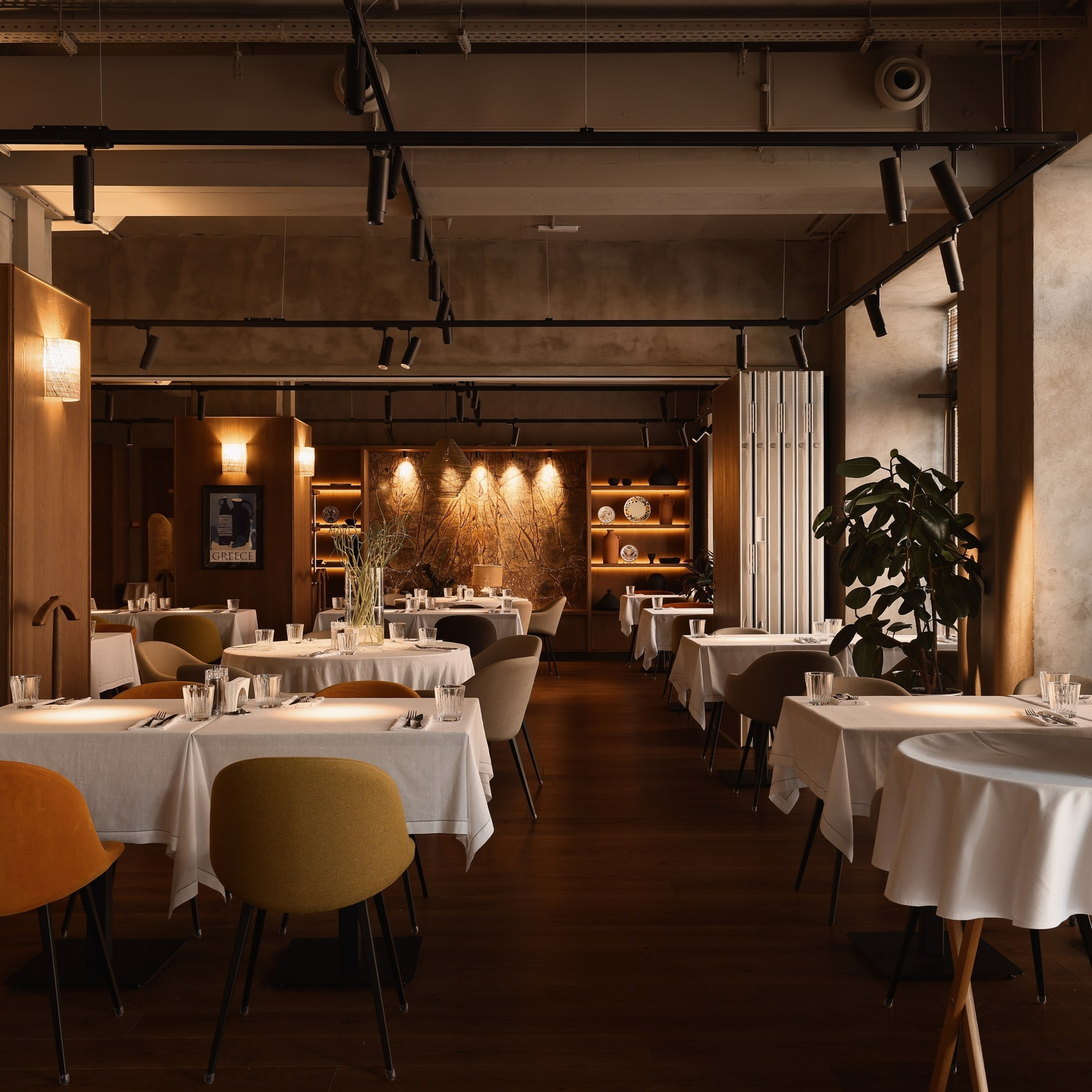 Профессиональная фотосъемка ресторанов. Интерьерный фотограф и видеограф в Санкт-Петербурге и Москве