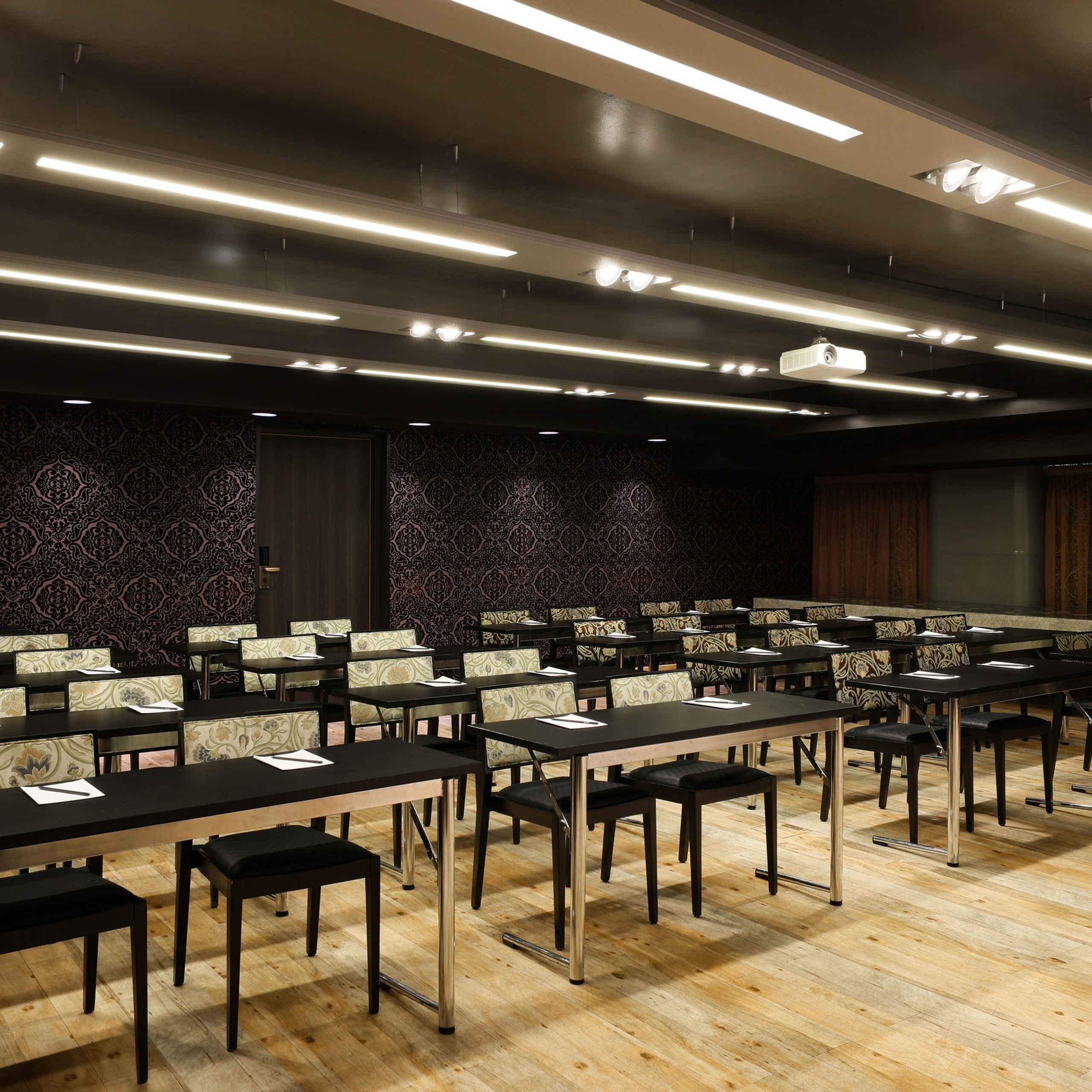 Профессиональная фотосъемка отелей. Интерьерный фотограф и видеограф в Санкт-Петербурге и Москве