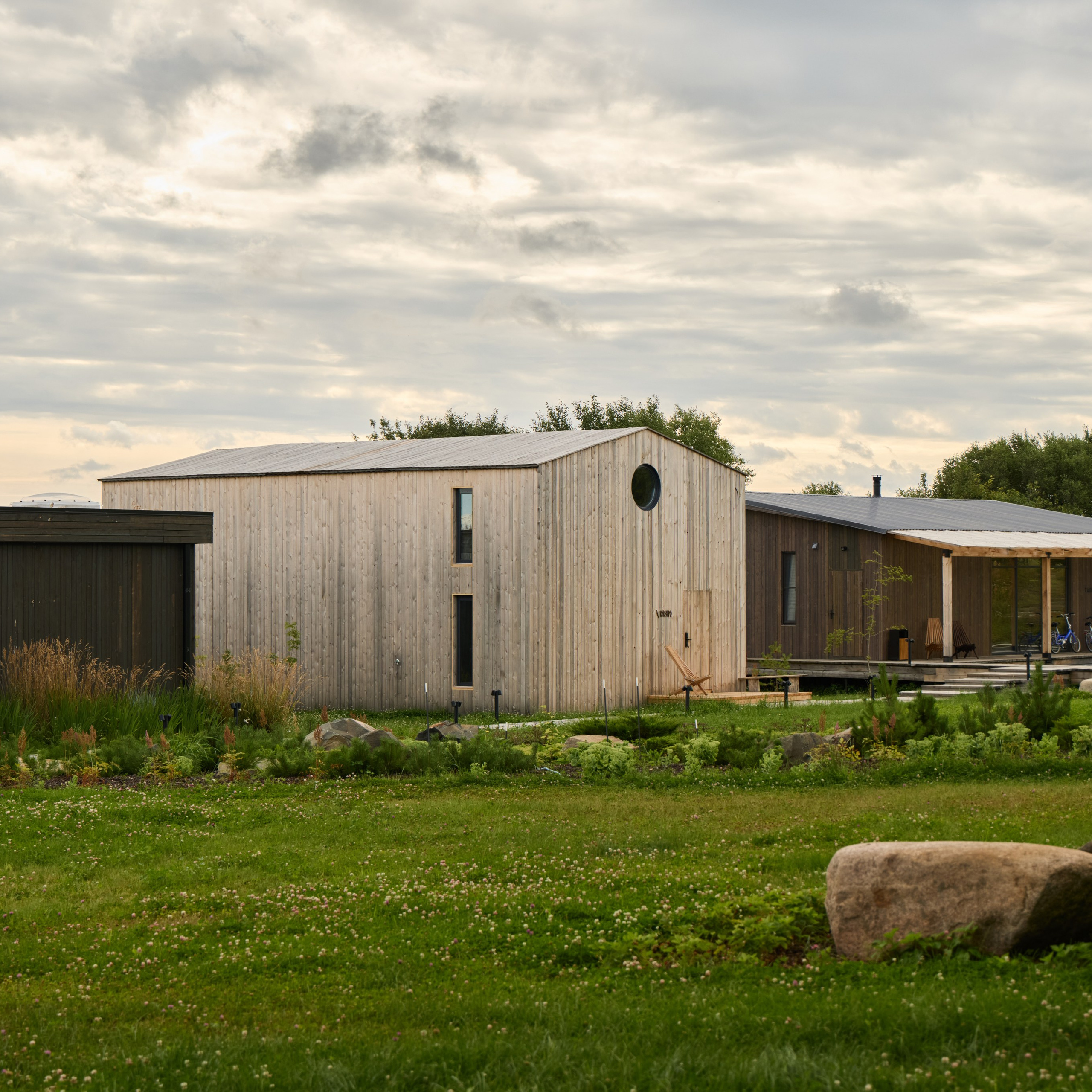 Интерьерная фотосъемка квартир. Интерьерный фотограф и видеограф в Санкт-Петербурге и Москве