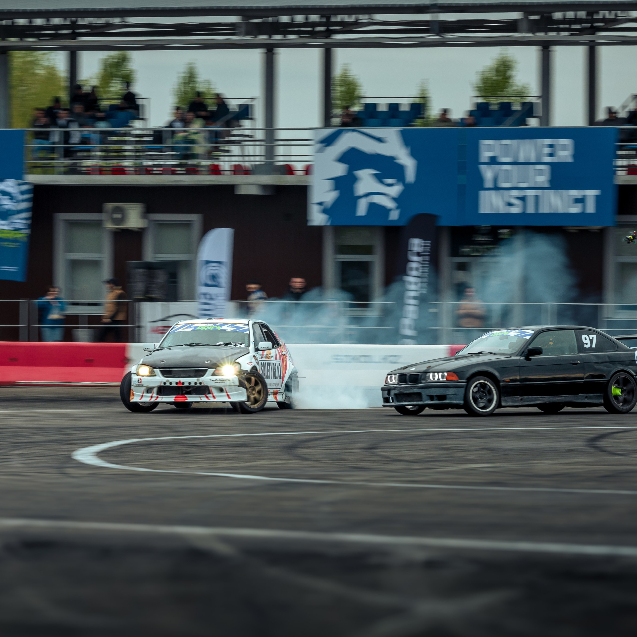 Фото дрифт Шавкат Рахмонов Gorilla Drift. Gorilla Drift