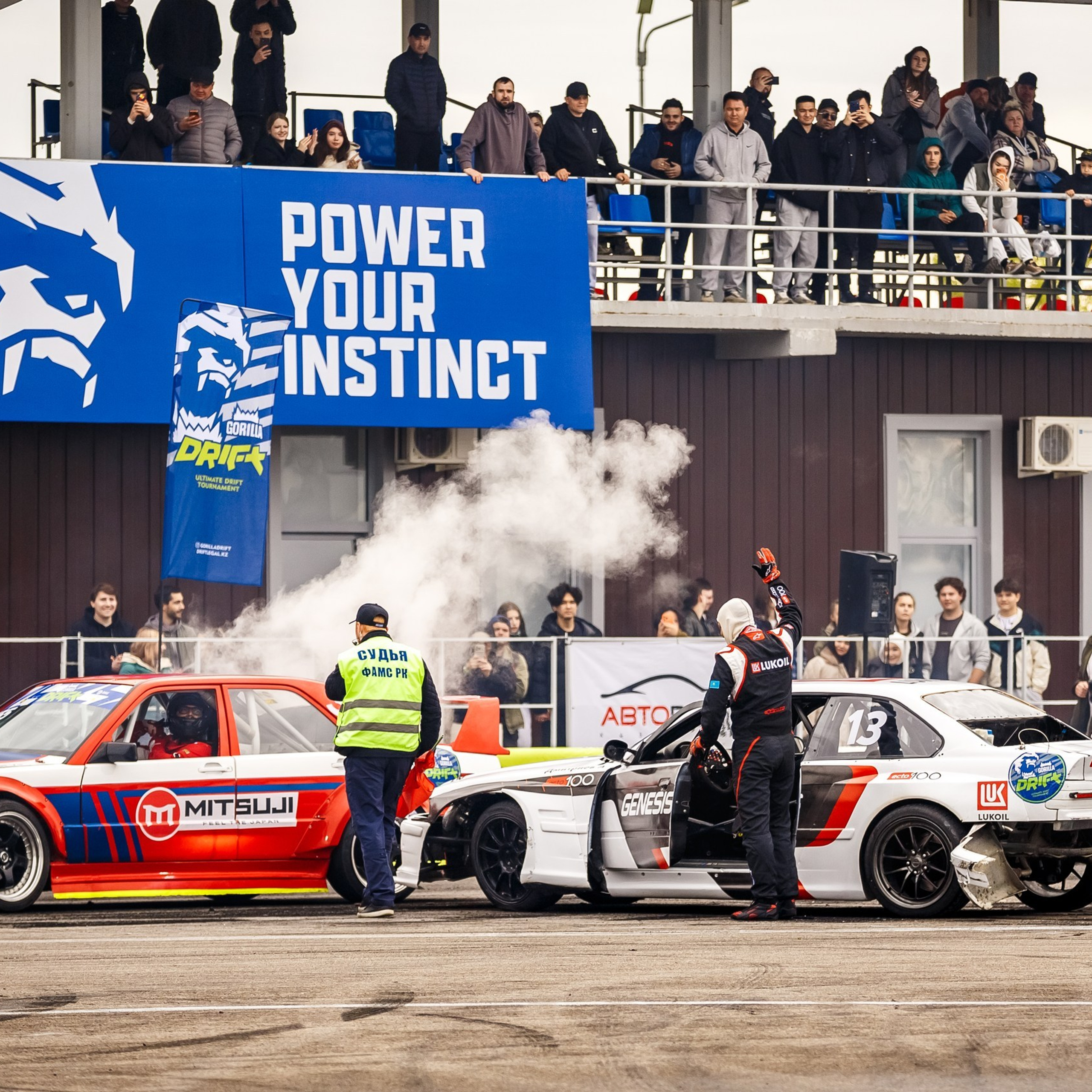 Дрифт в Алматы фото. Gorilla Drift