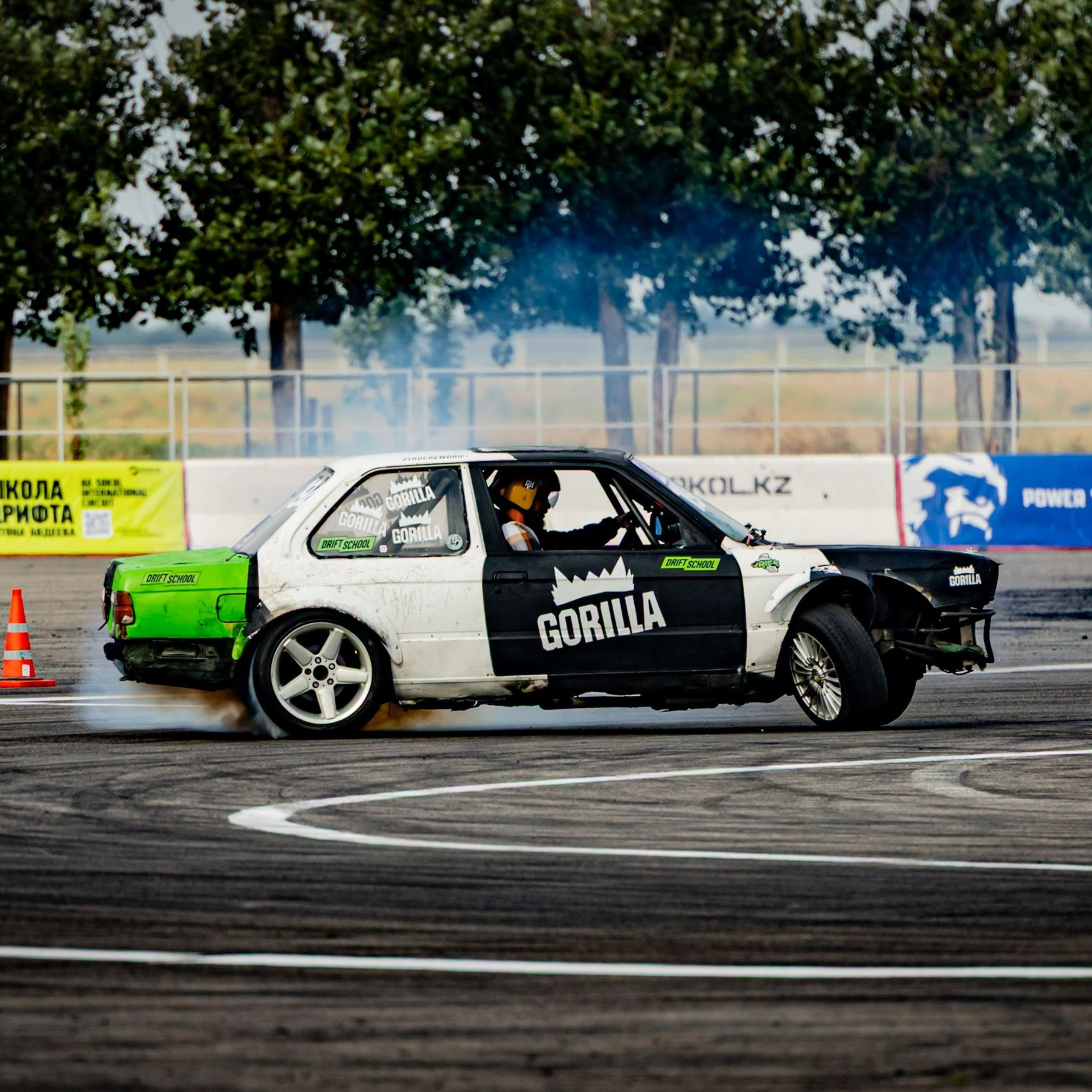 2 этап от Фаниса Ни. Gorilla Drift