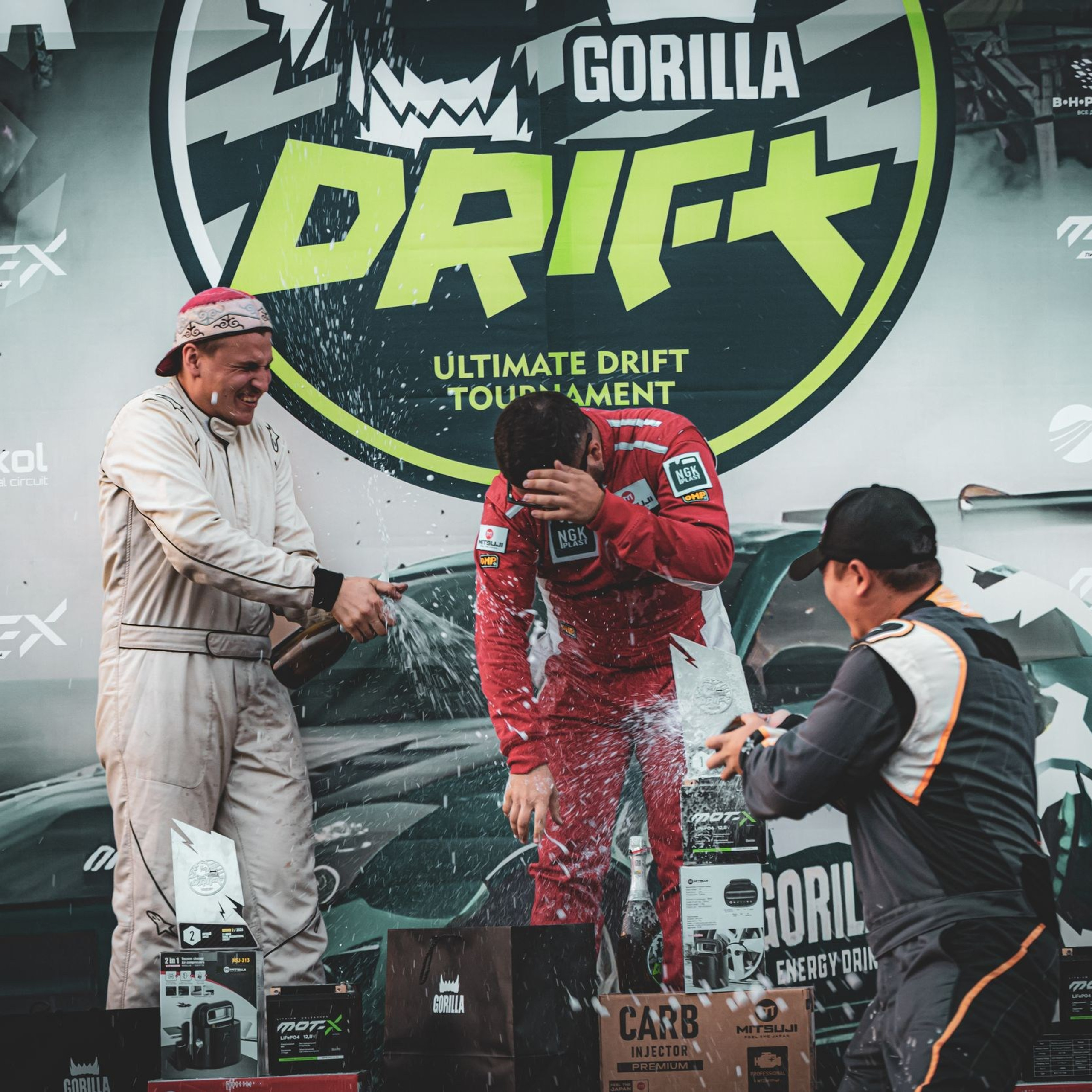 2 этап от Фаниса Ни. Gorilla Drift