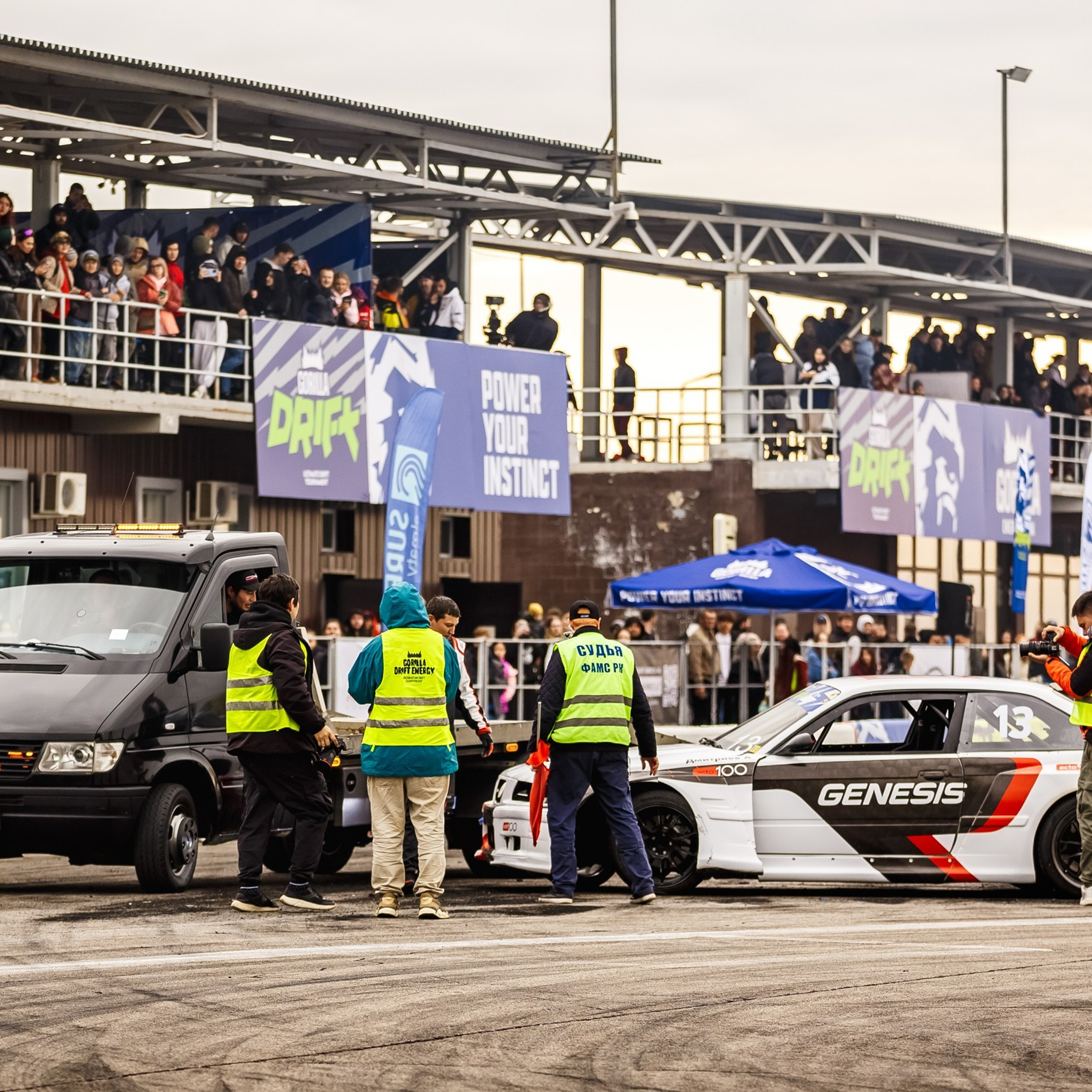 Дрифт в Алматы фото. Gorilla Drift