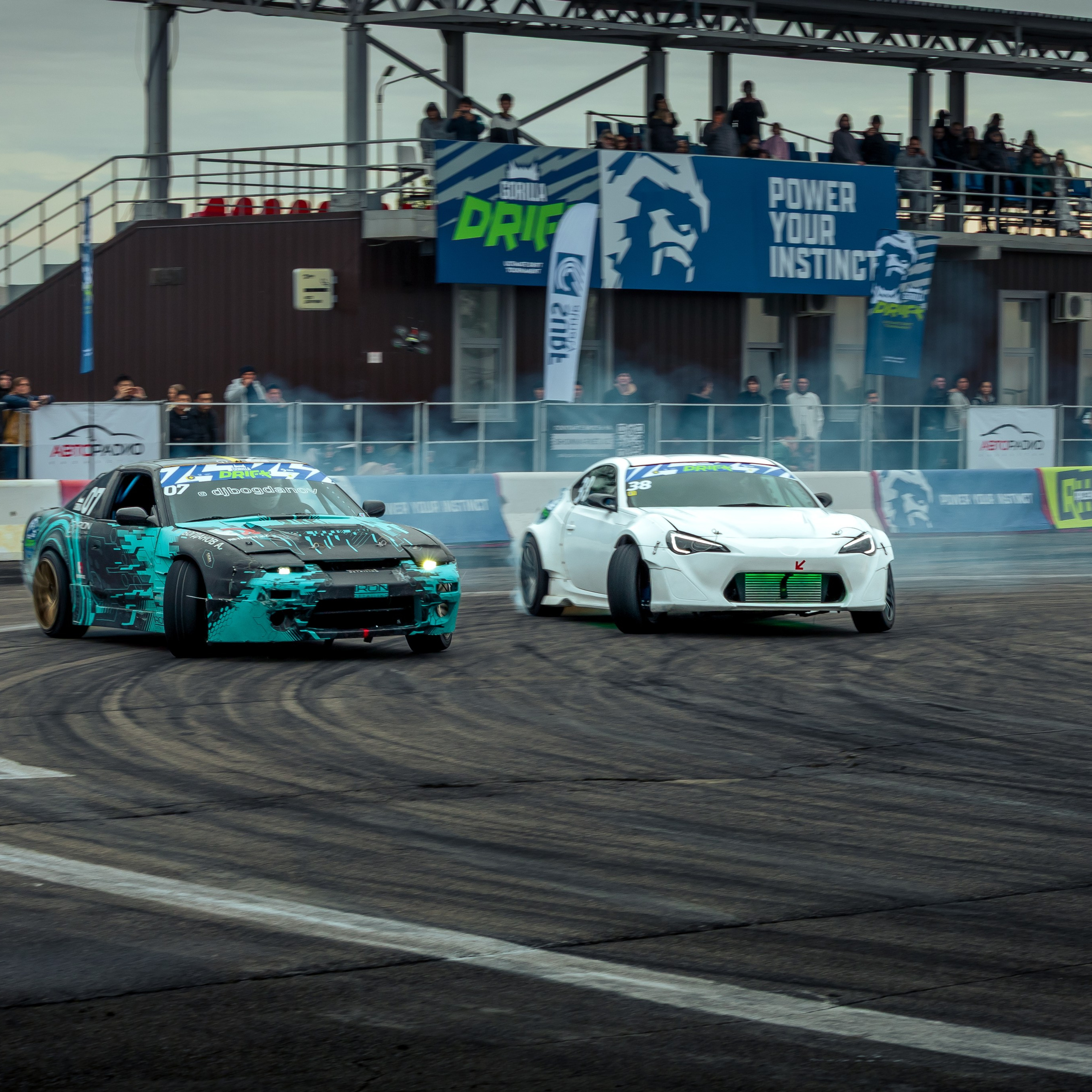 Фото дрифт Шавкат Рахмонов Gorilla Drift. Gorilla Drift