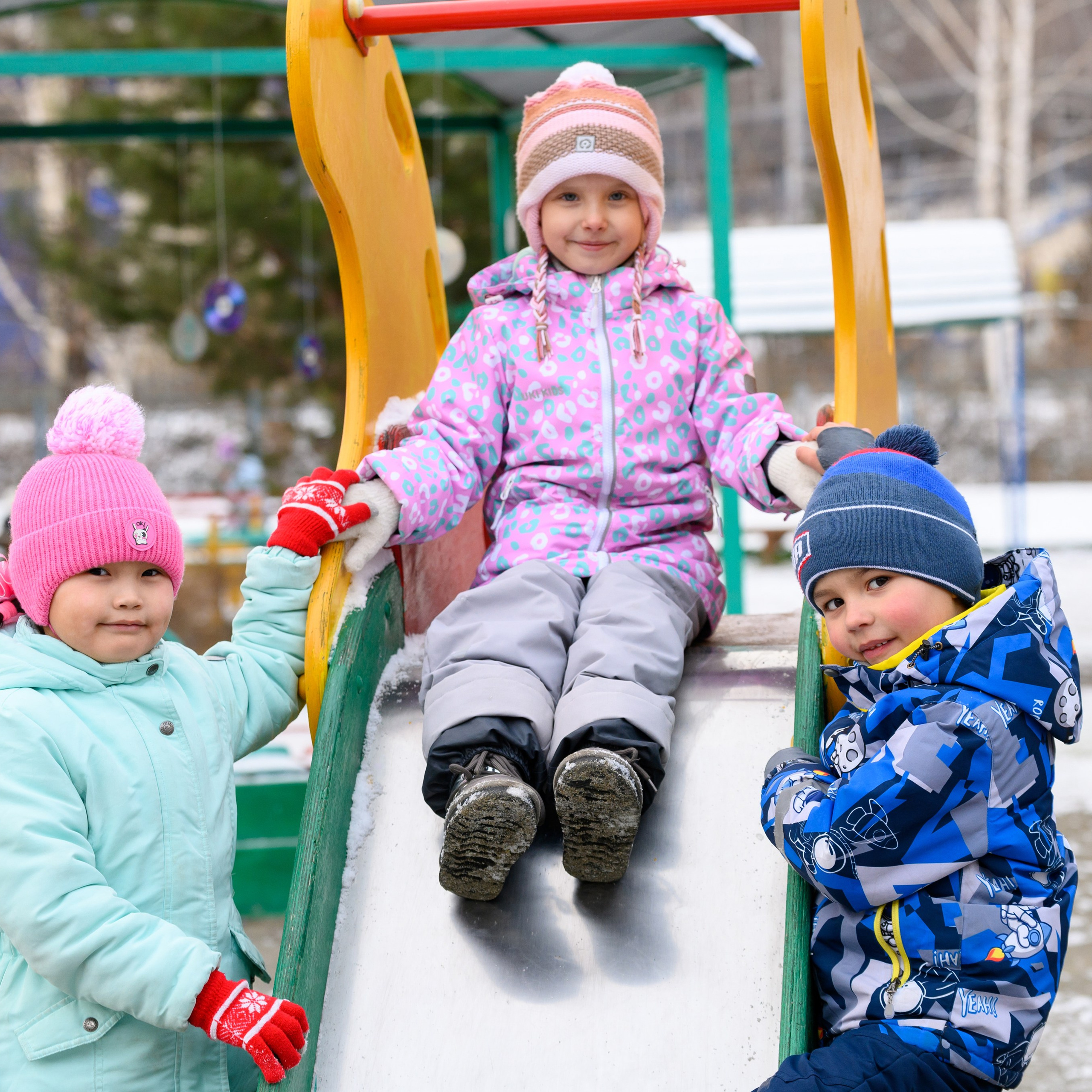 Отзывы. Фотоальбомы для выпускников школ и детских садов в Республике Алтай и за её пределами