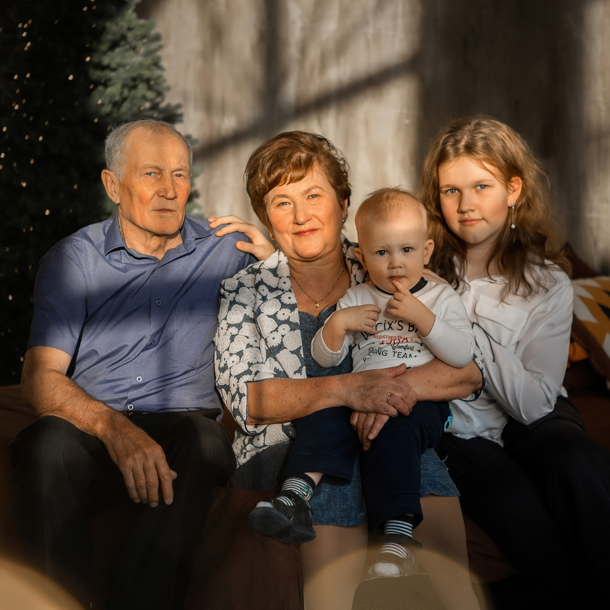 Три поколения