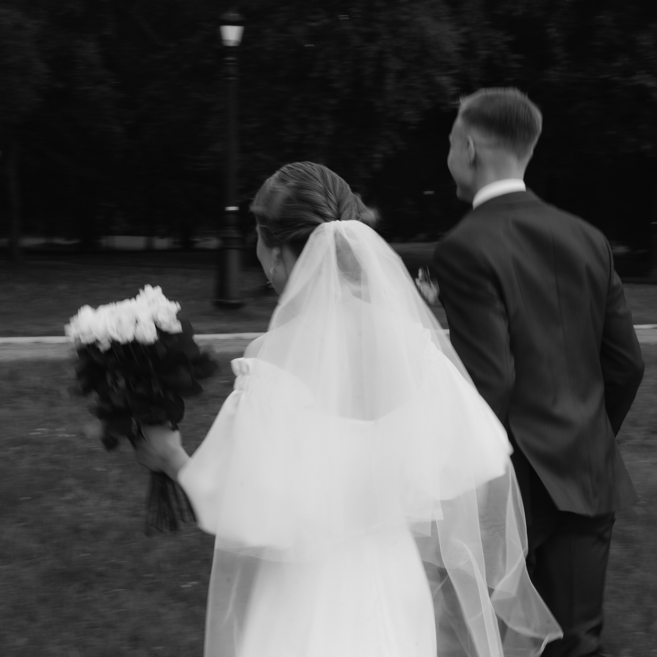 Свадебная прогулка в Лошицком парке