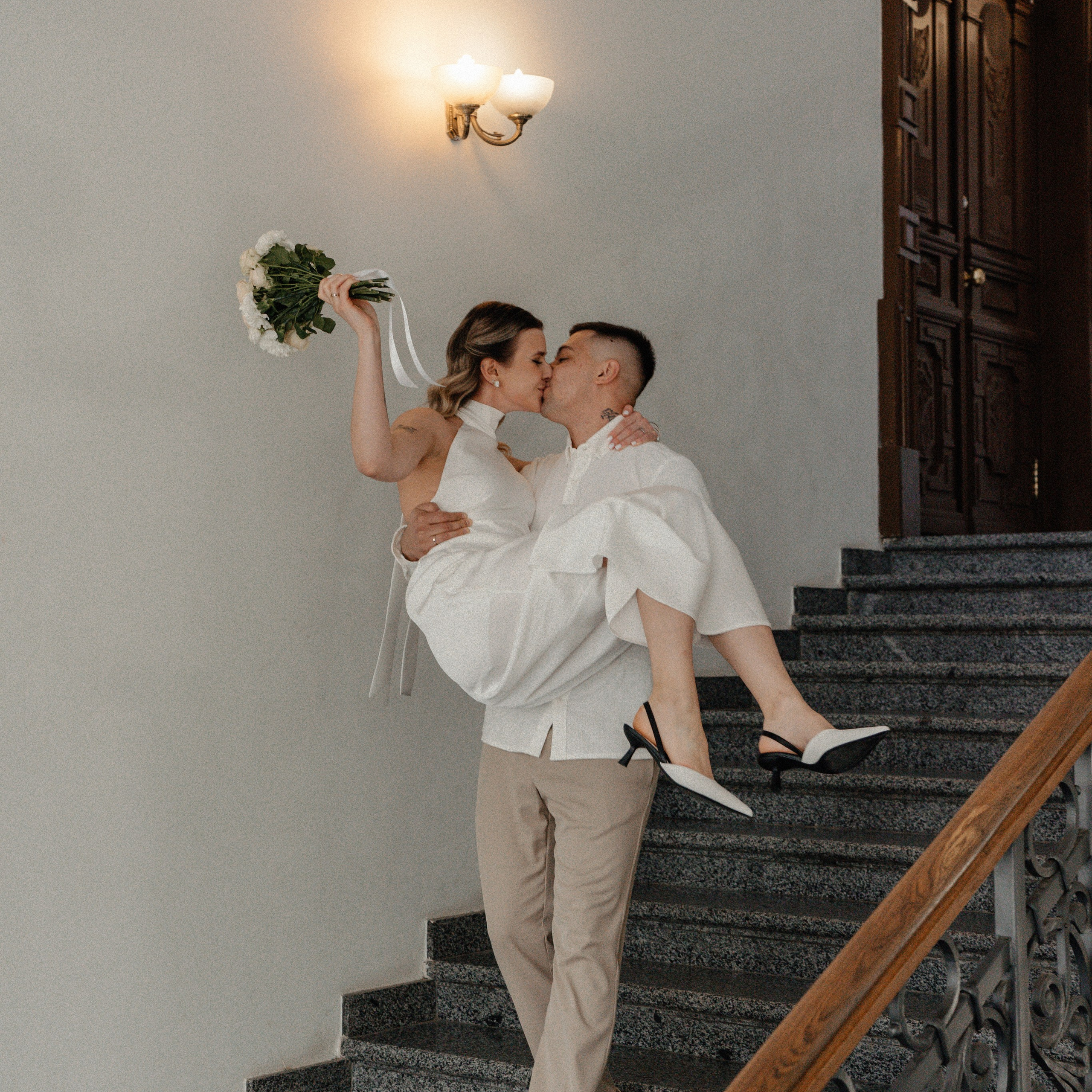 Любовь в одном знаменитом подъезде Минска