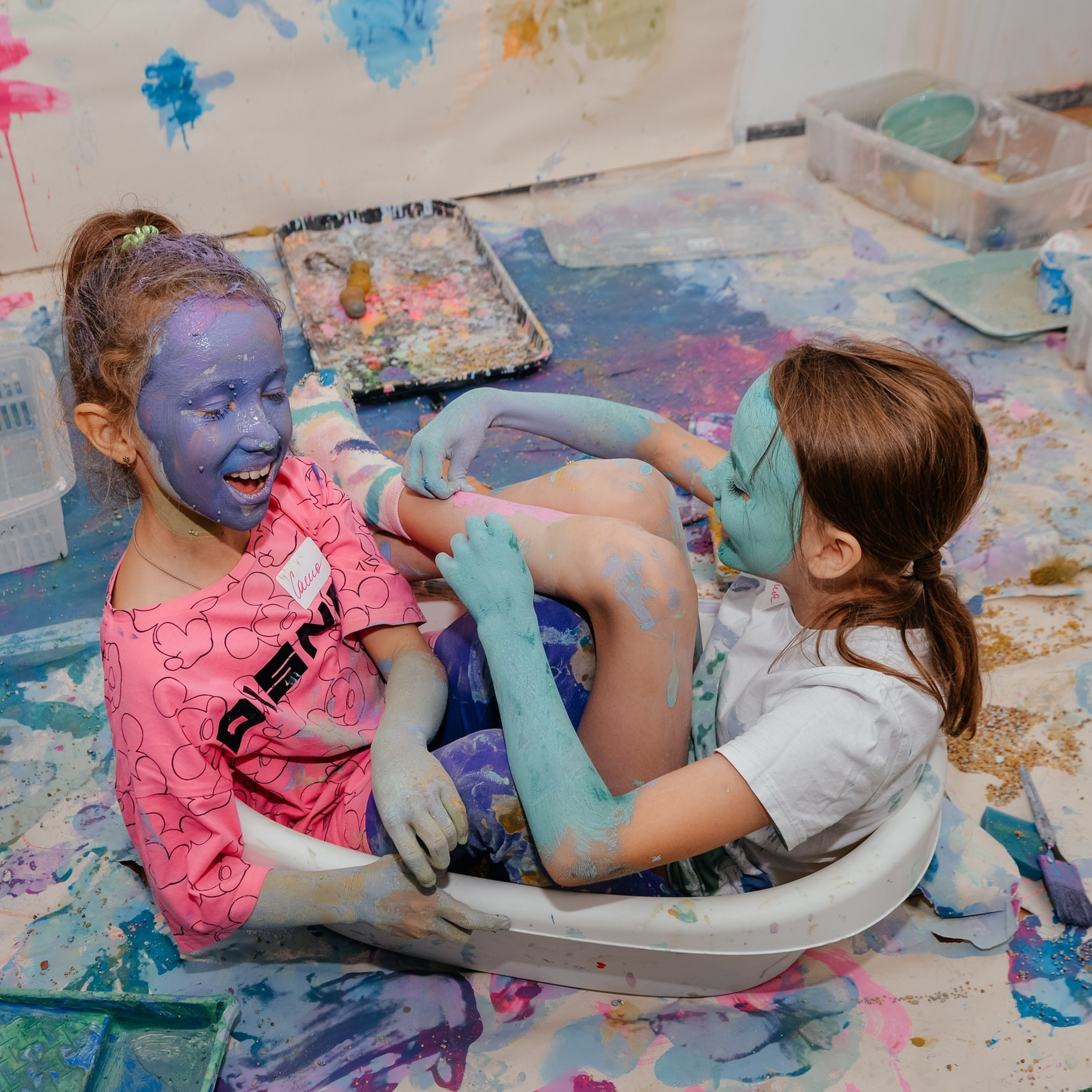 Зернышки Колор. Семейные и детские праздники Домодедово Арт Студия красок BeFun