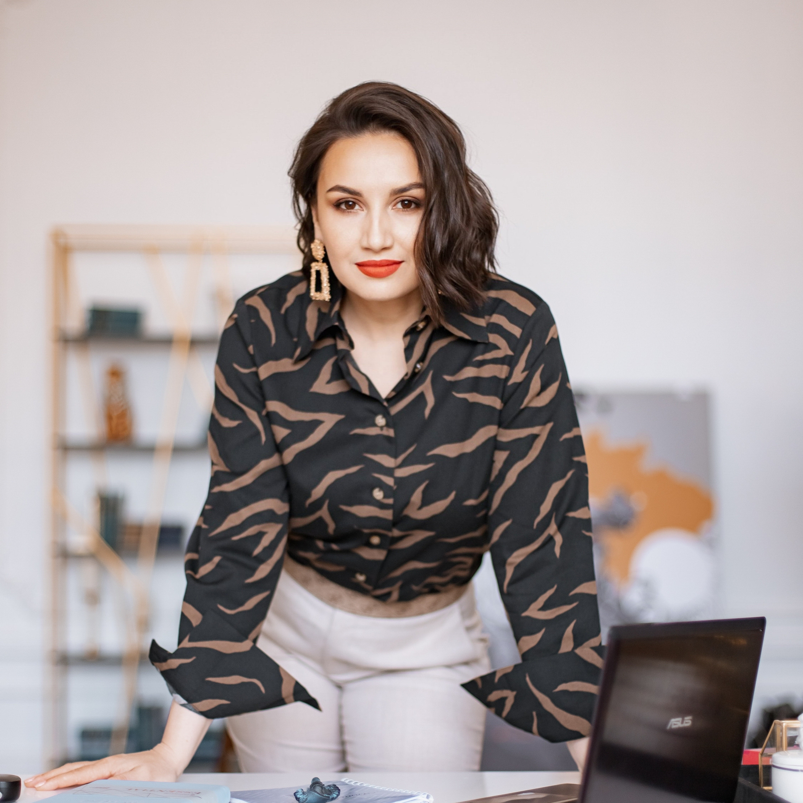 Анна Шадрова | Графолог — астролог