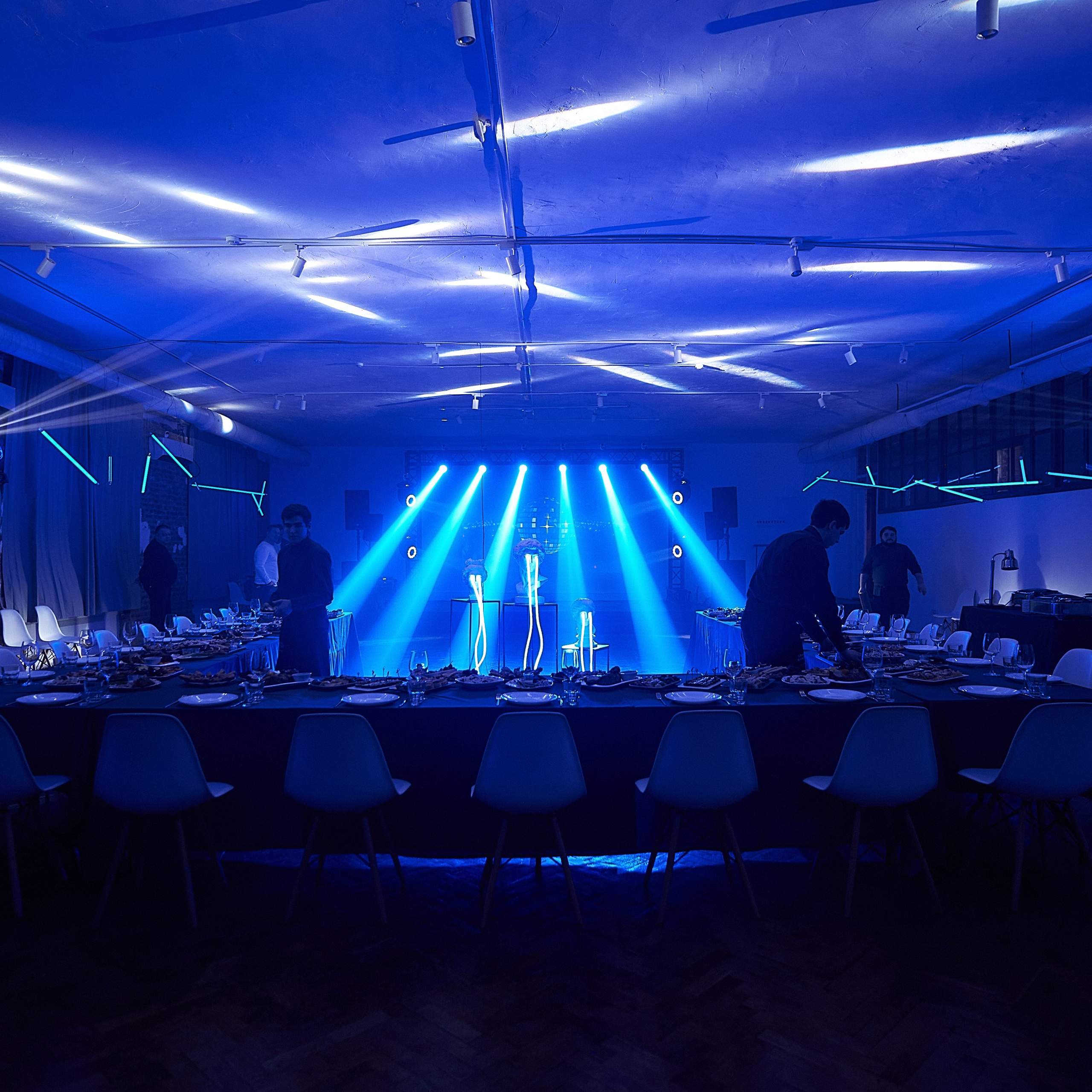 Подготовка зала к торжеству