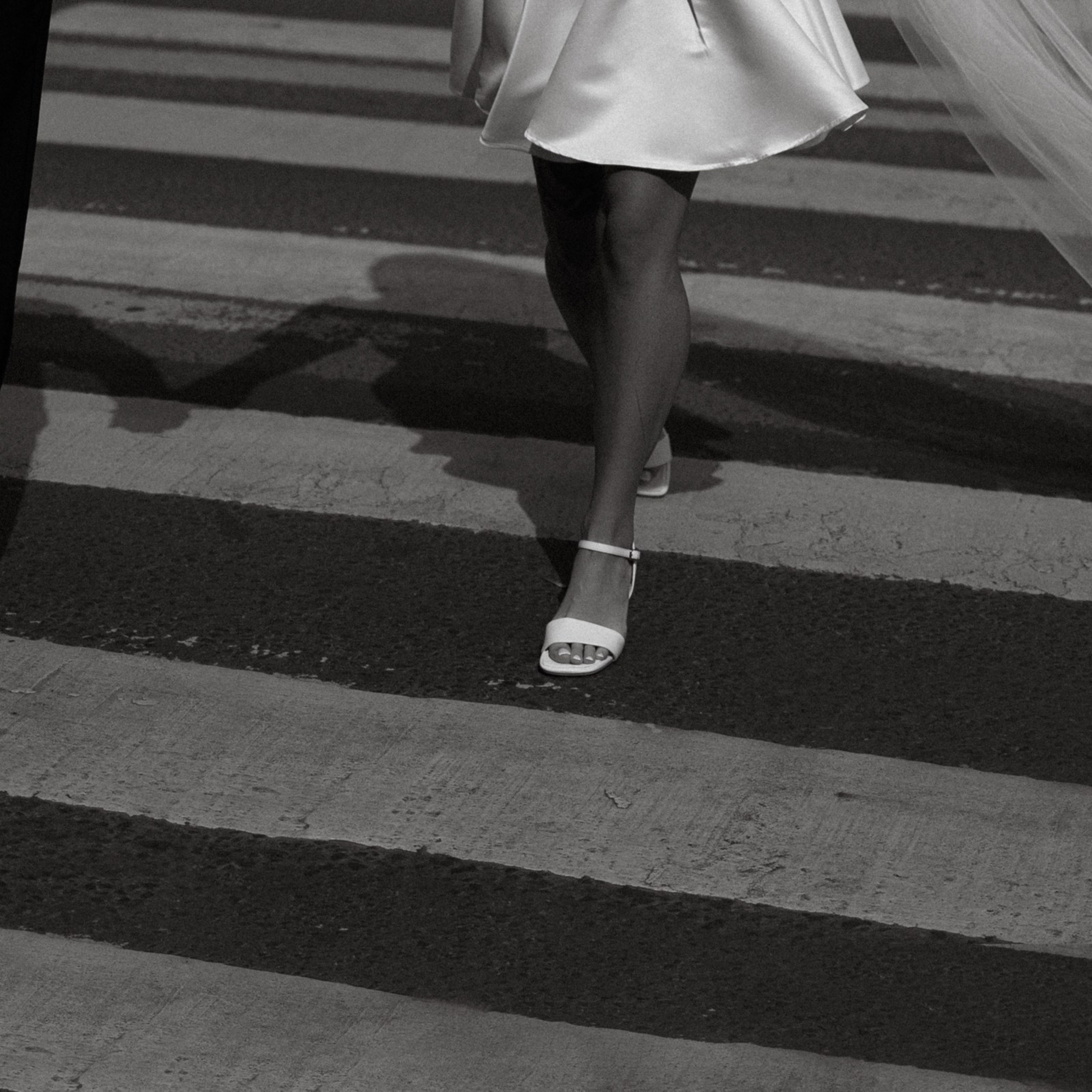 А в ЗАГС, что, паспорт надо брать?. Фотограф Daria Wilner