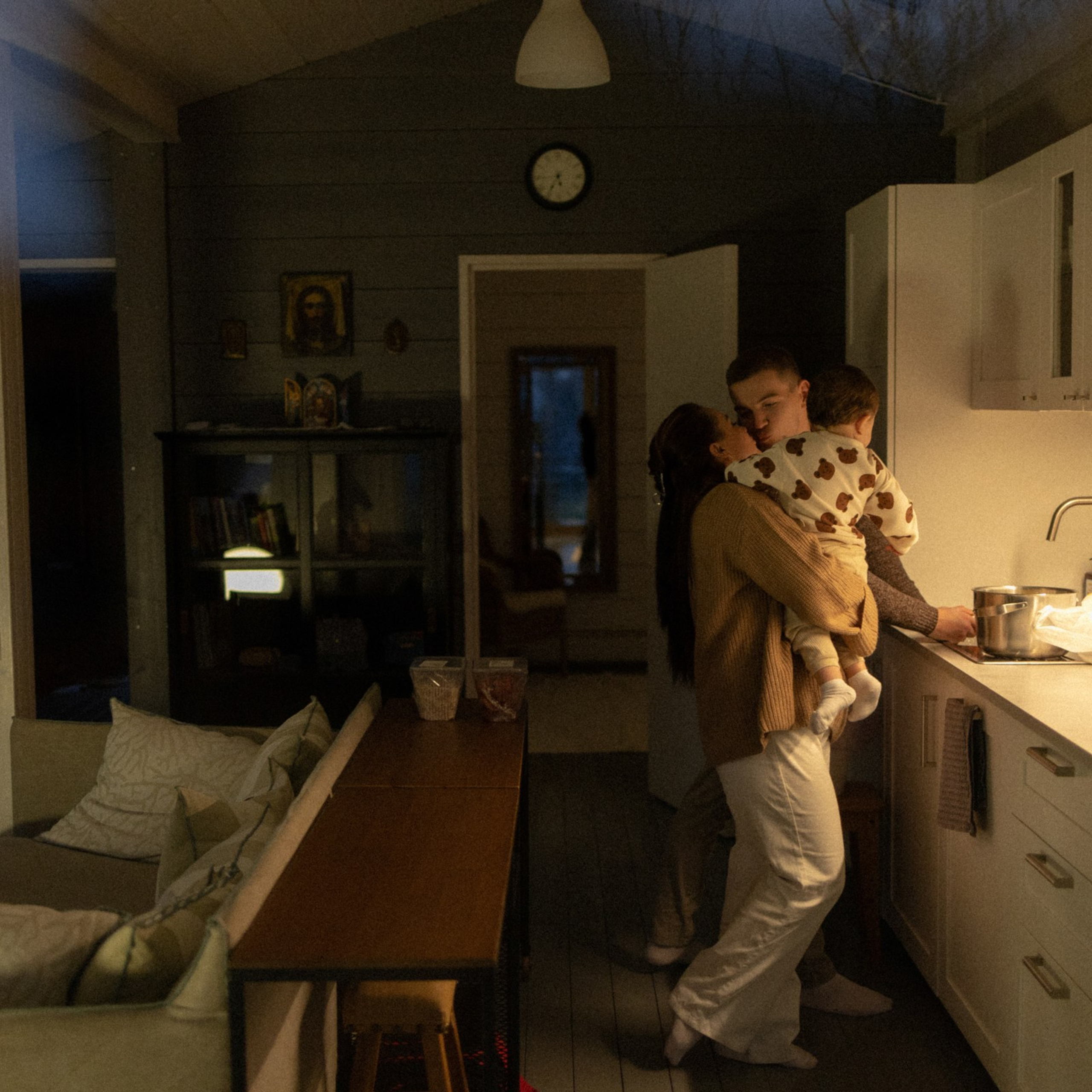 Ушел или пришел. Фотограф Daria Wilner