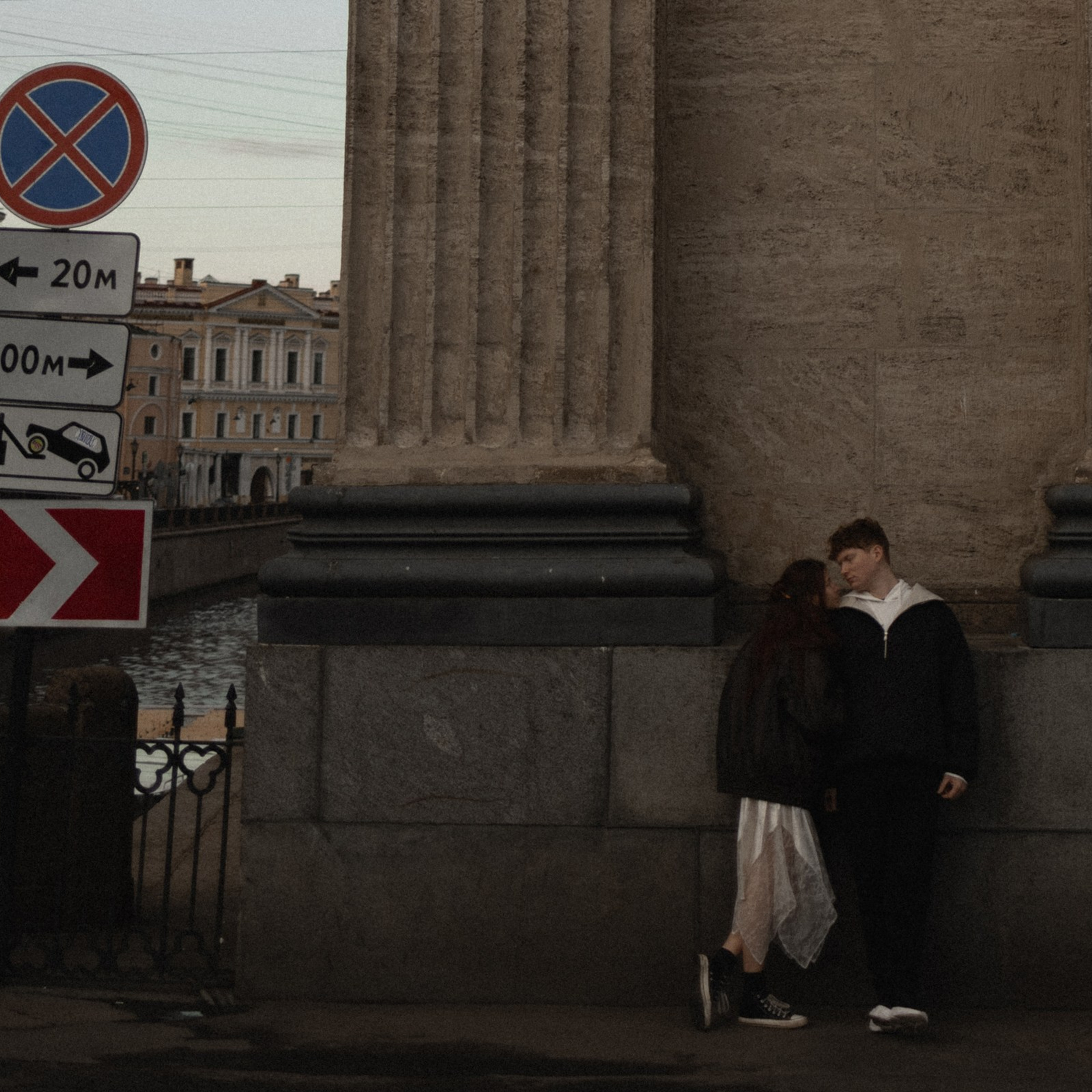 ВлюблятьсяЦеловаться. Фотограф Daria Wilner