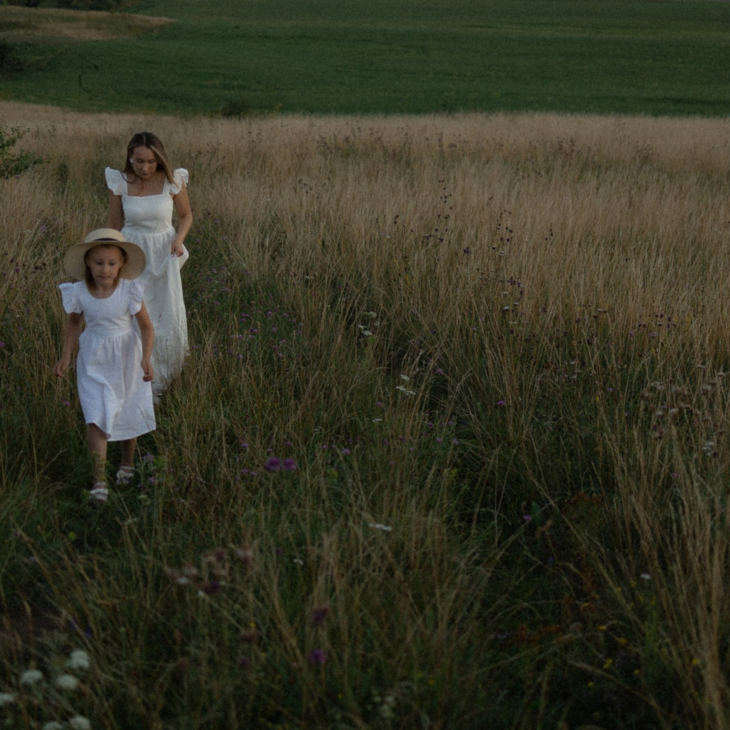 Под облаками. Фотограф Daria Wilner