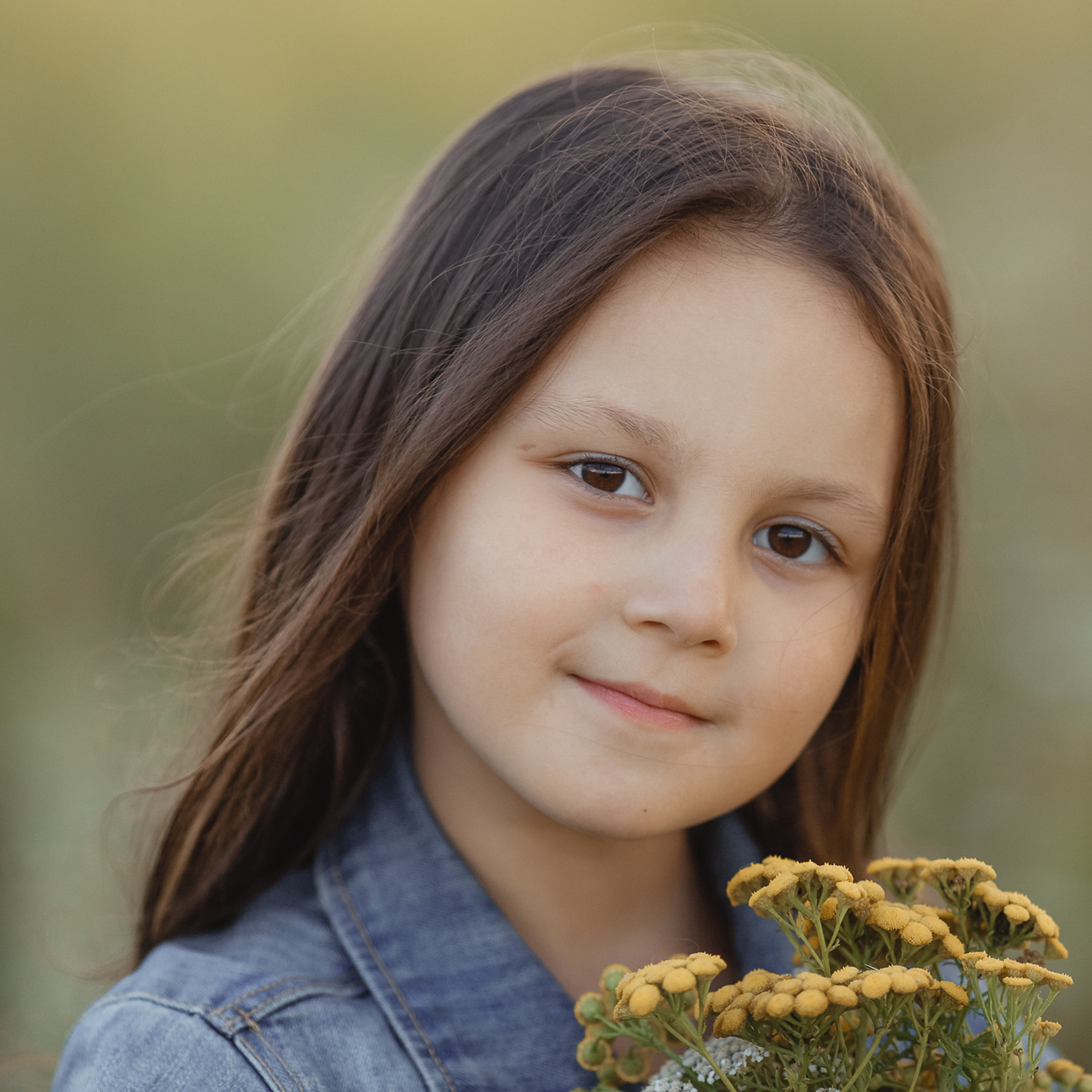 Фотосессия в поле мамы с дочкой