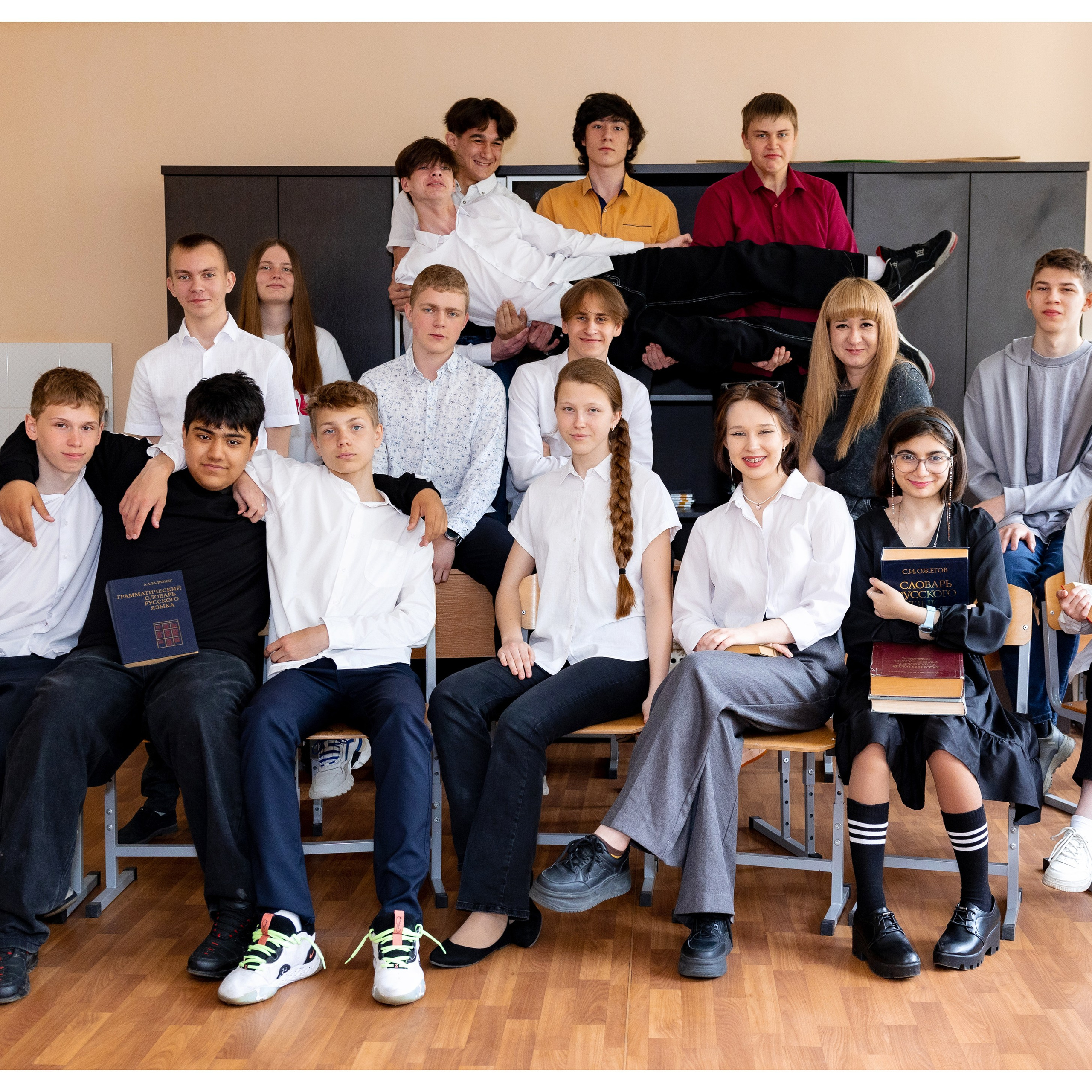 Альбом «Премиум». Дарья Бухреева — фотограф, видеограф и фототерапевт. Москва и мир