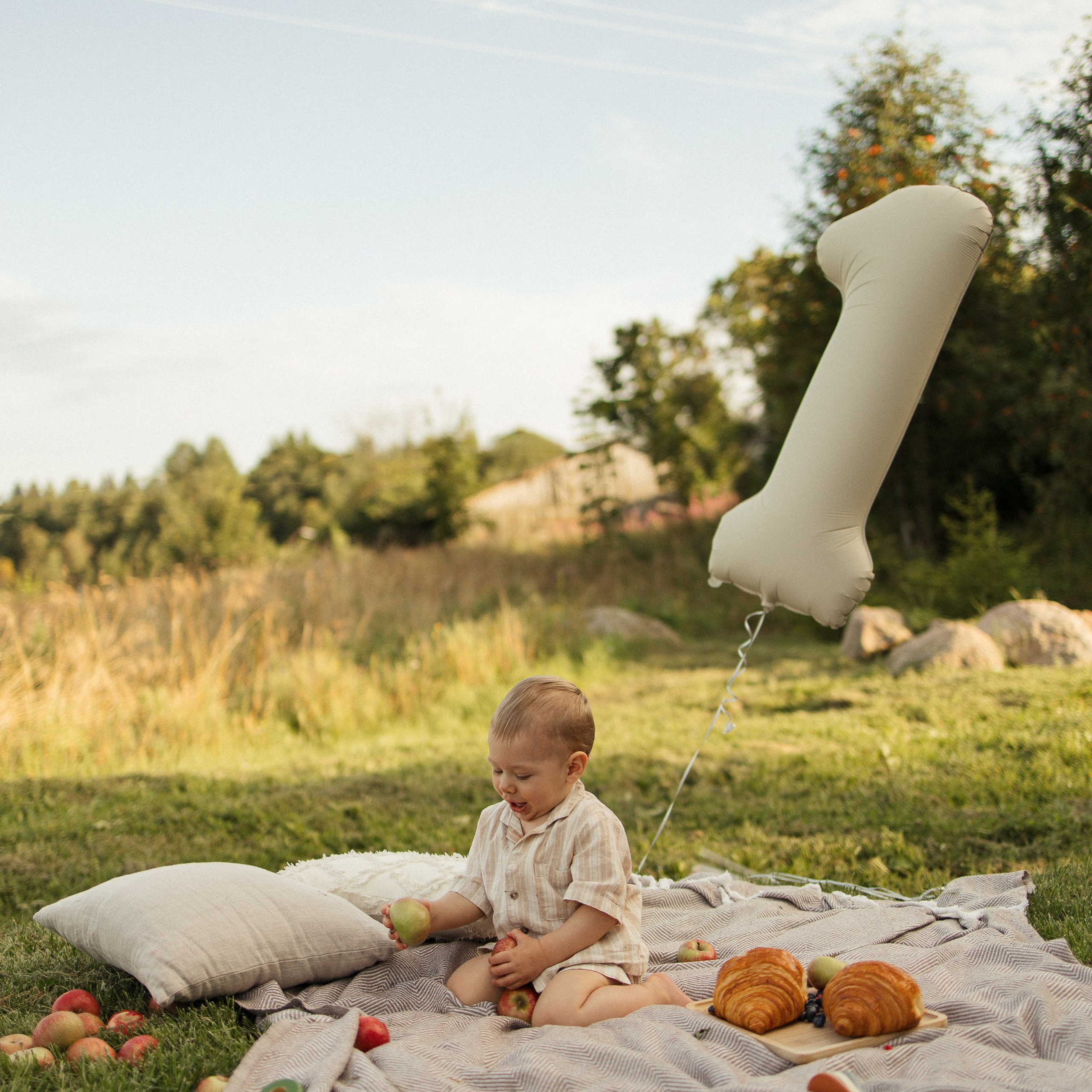 Первый день рождения