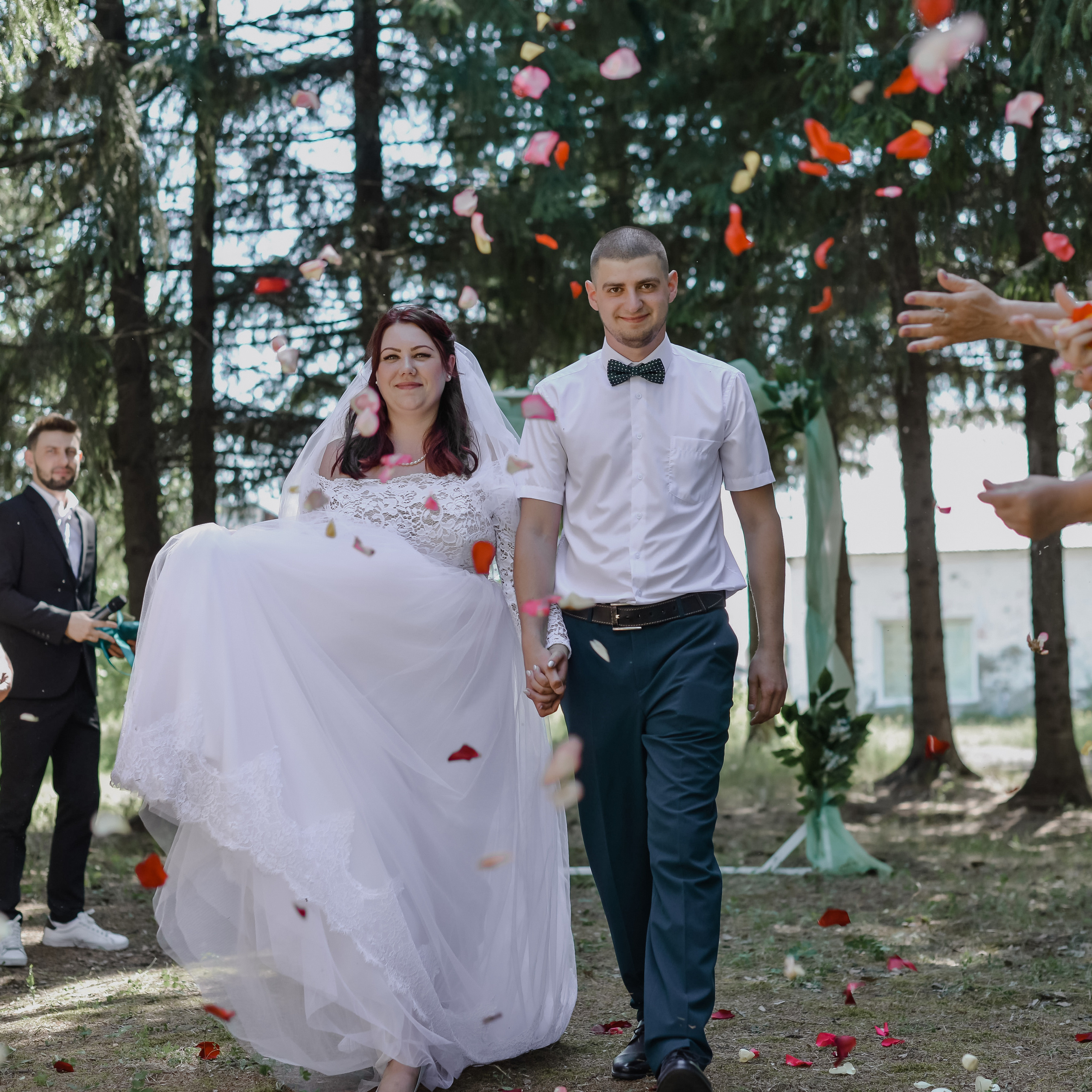 Свадебная прогулка. Свадебный, семейный и школьный фотограф в Бийске Ксения Мамаева