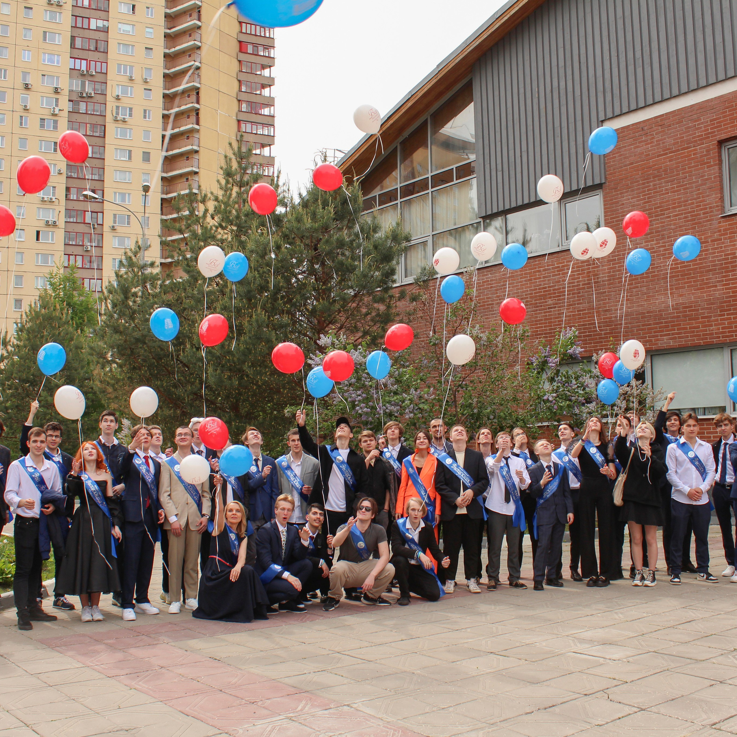 Школьные съёмки выпускников