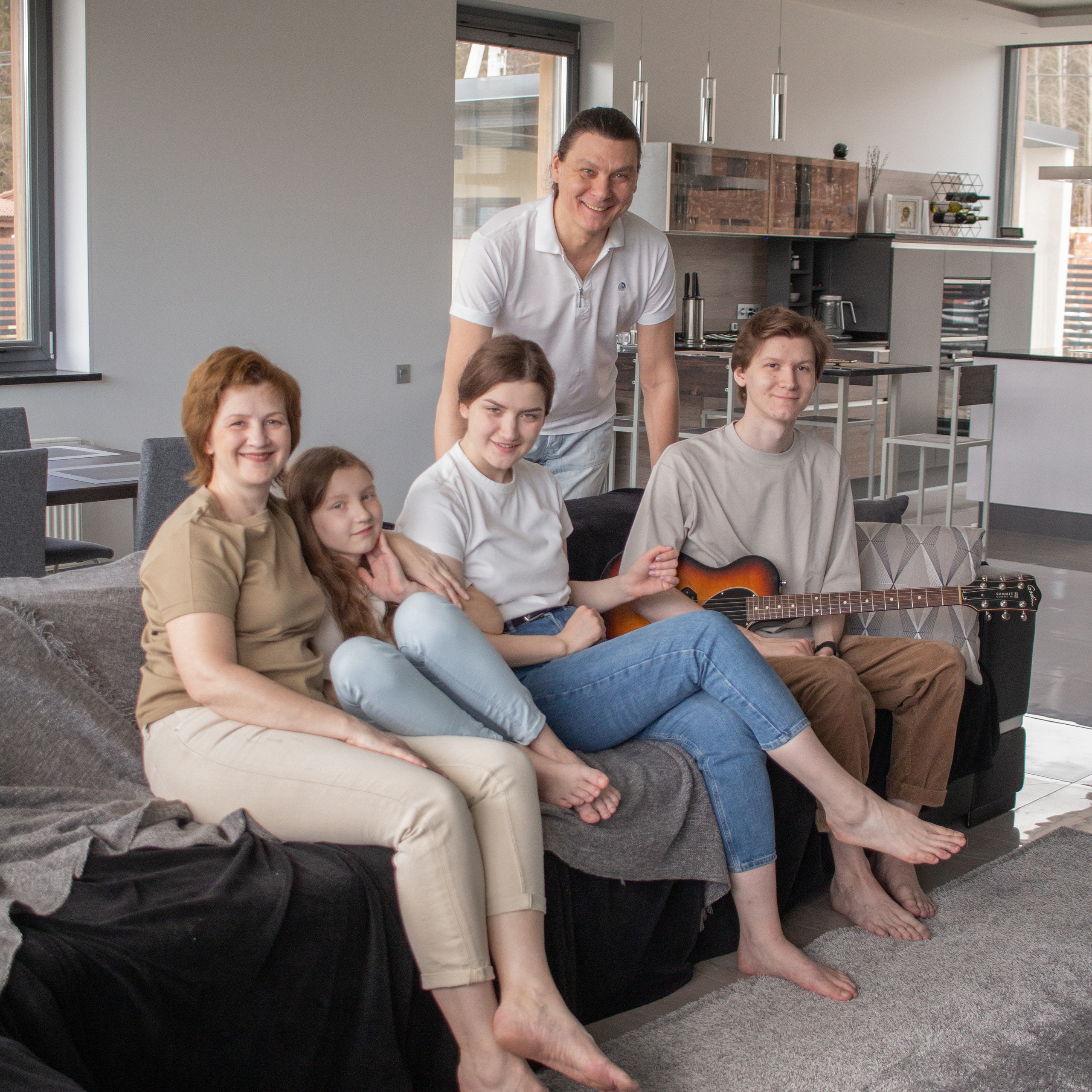 Семья вместе