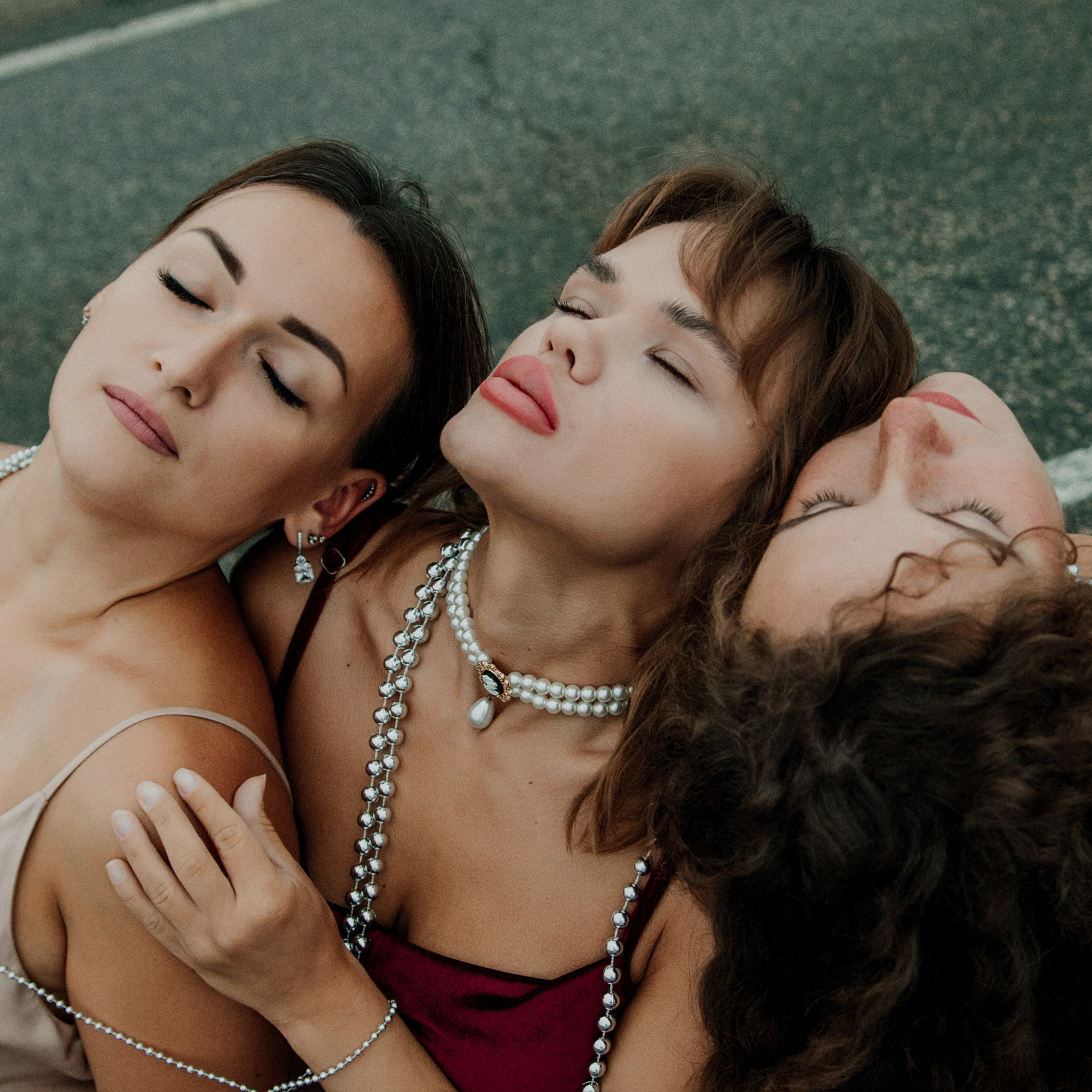 Настя & Оля & Настя