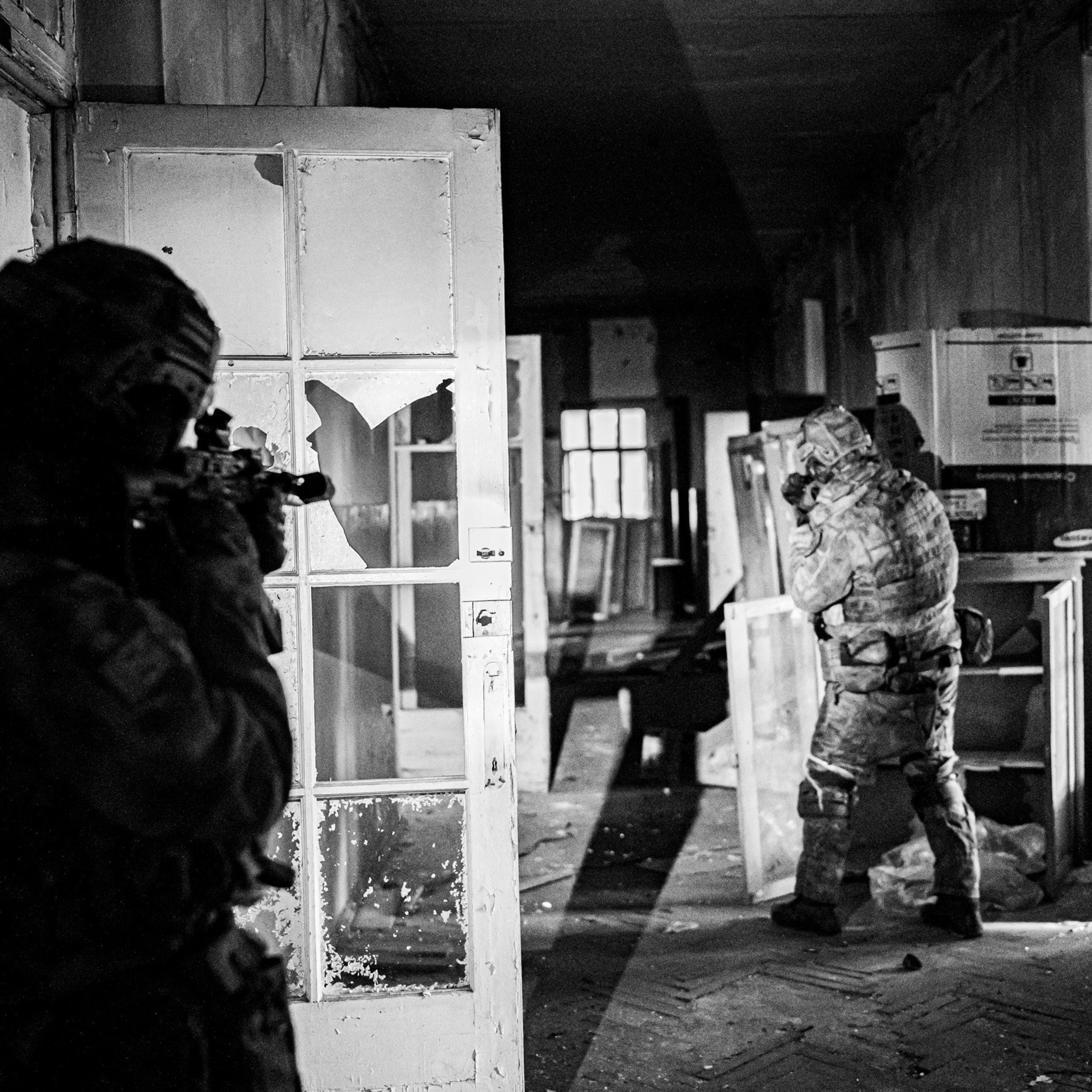 Обратная сторона (18+)