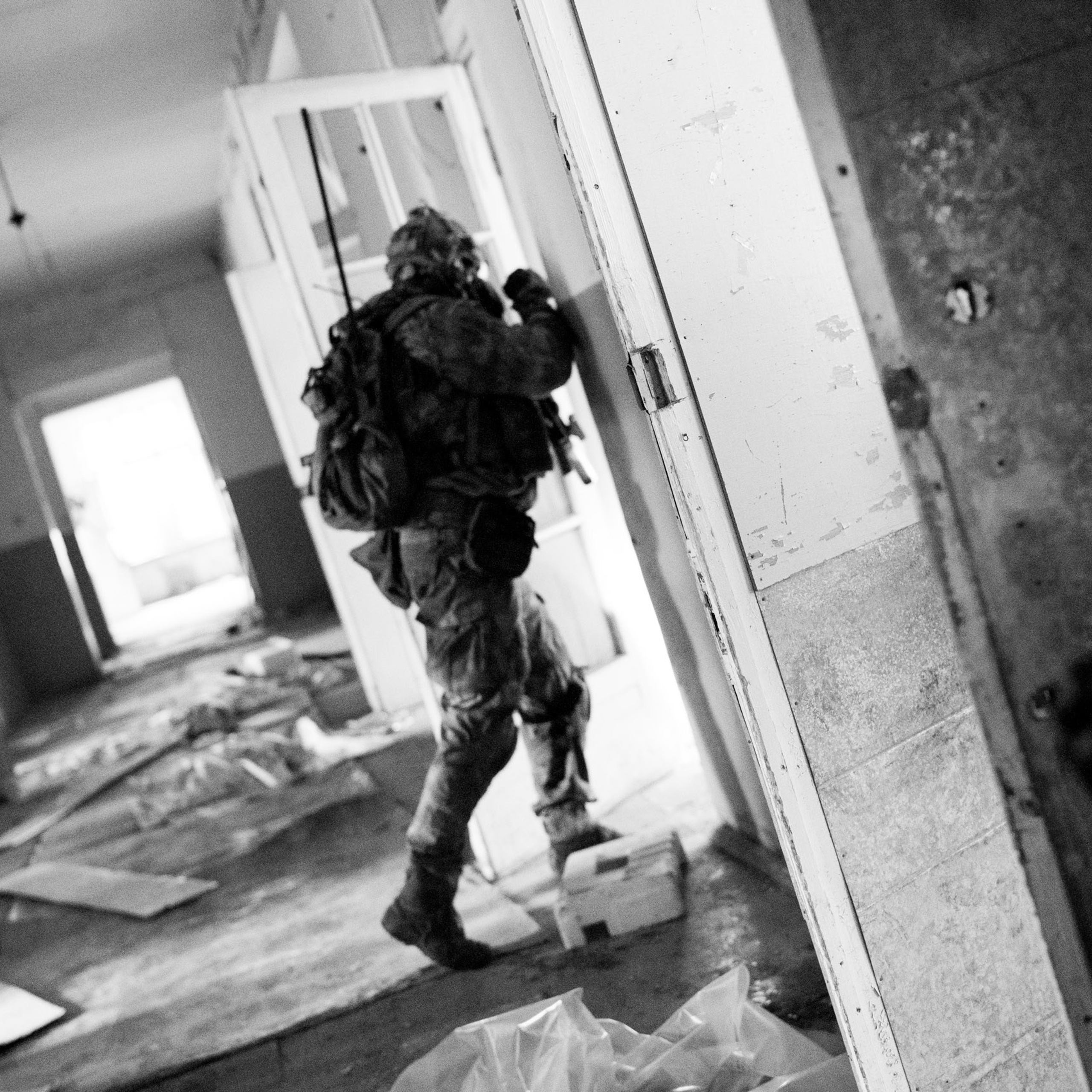 Обратная сторона (18+)