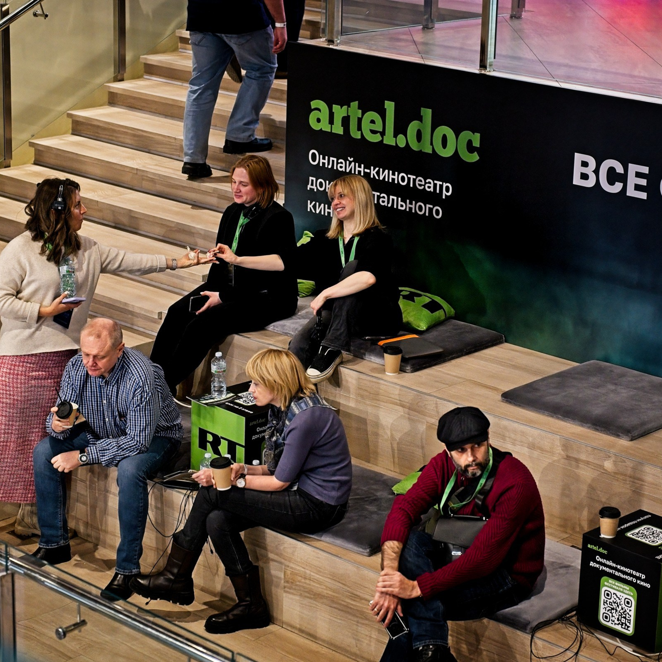 RT.Док: фестиваль документального кино «Время героев»