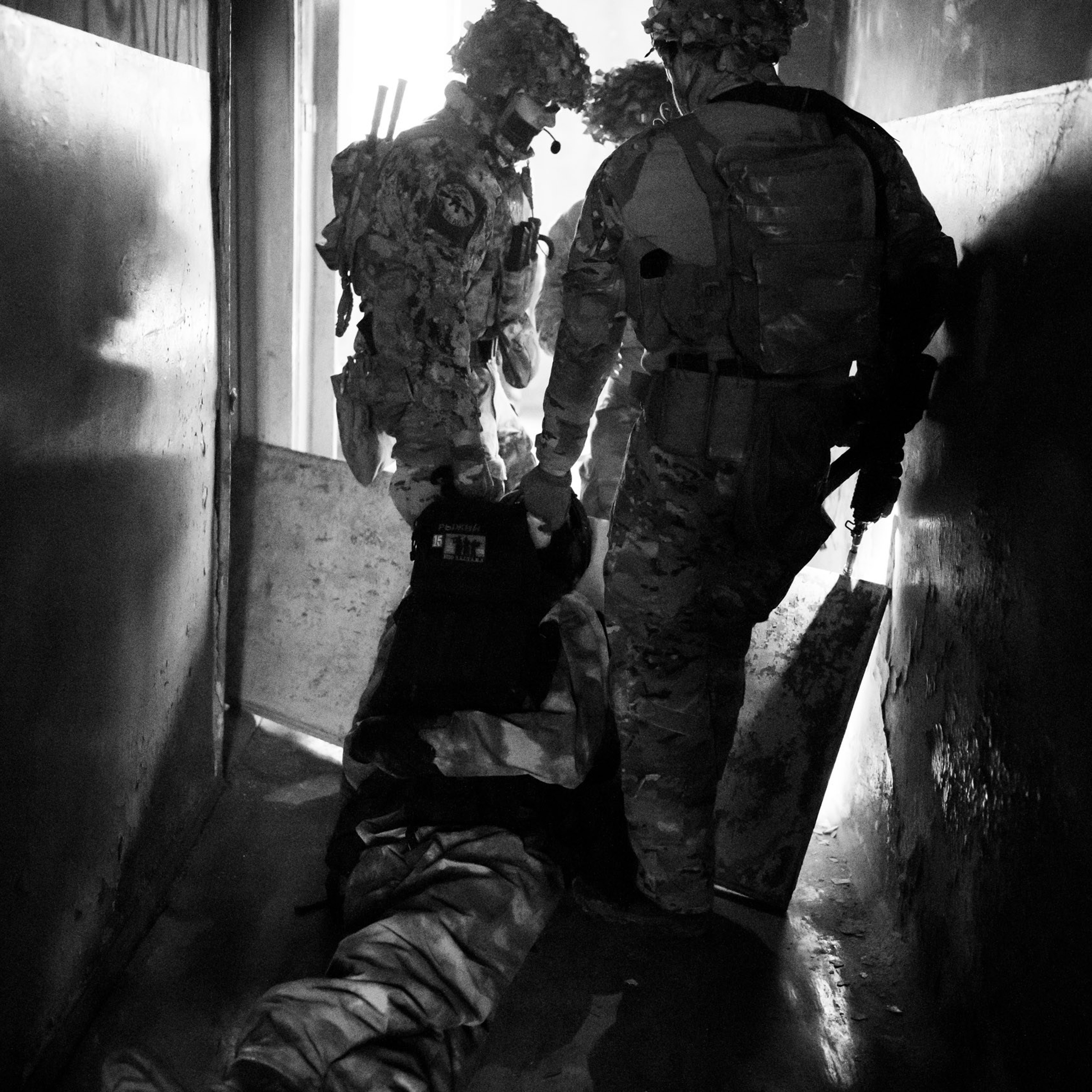 Обратная сторона (18+)