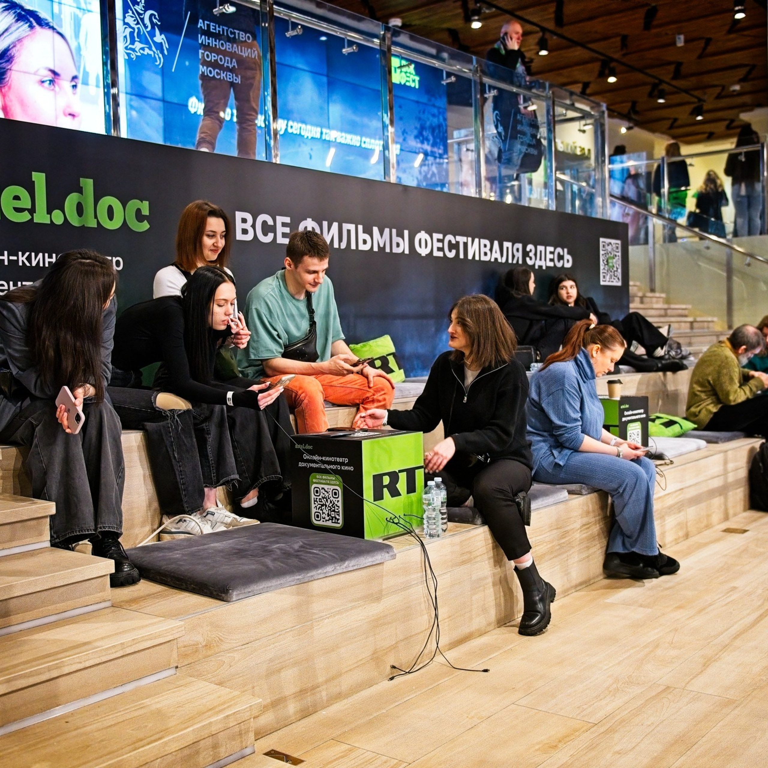 RT.Док: фестиваль документального кино «Время героев»