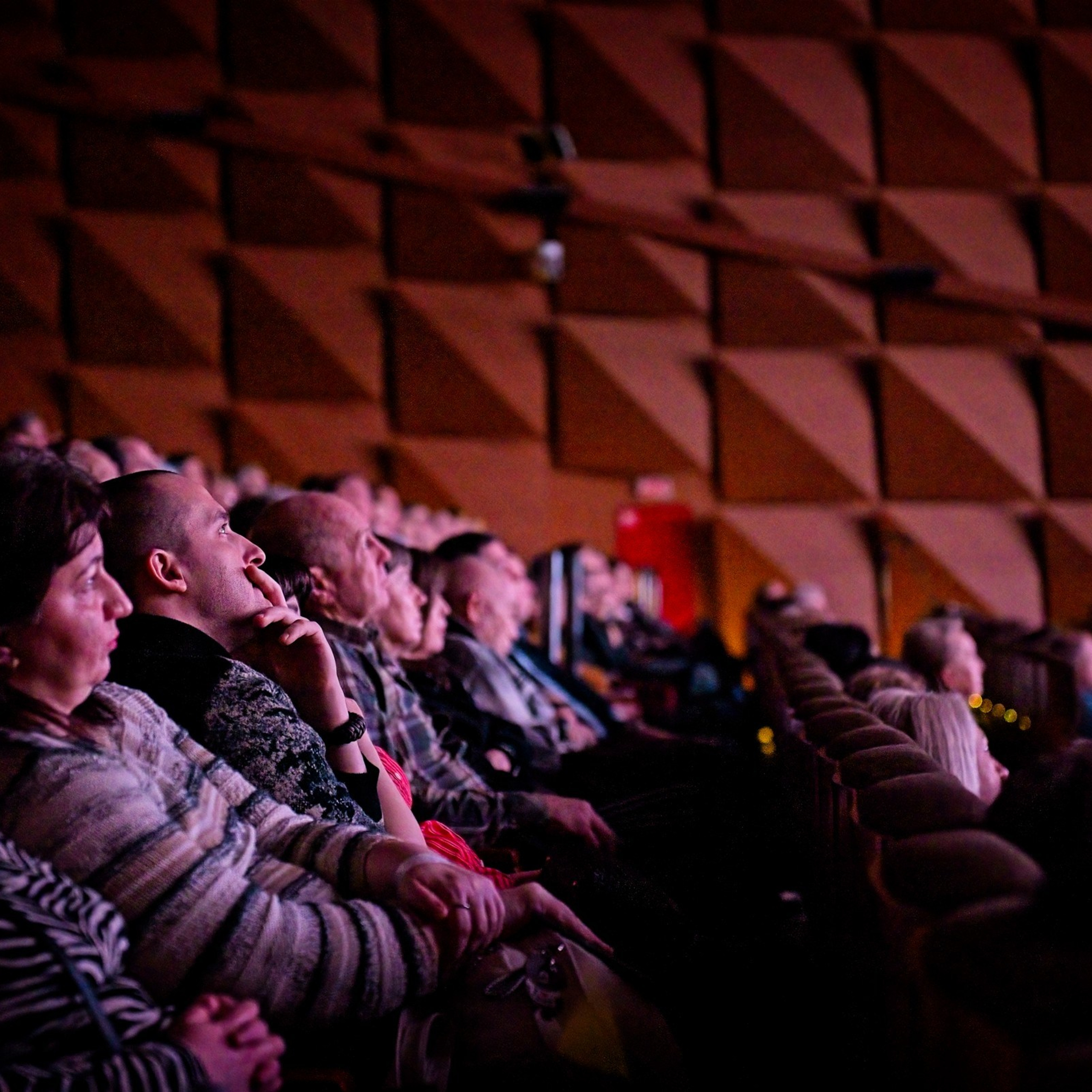 RT.Док: фестиваль документального кино «Время героев»