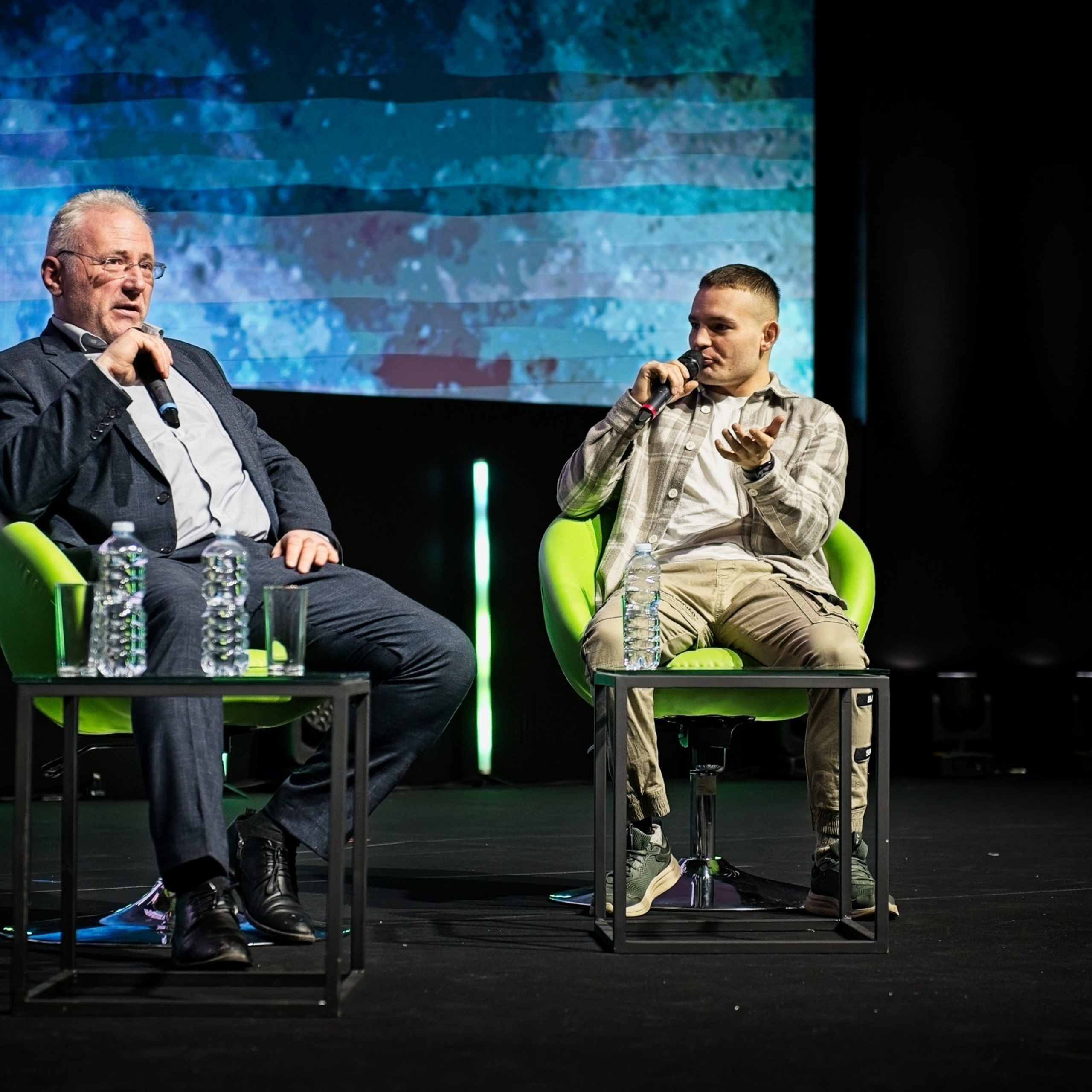 RT.Док: фестиваль документального кино «Время героев»