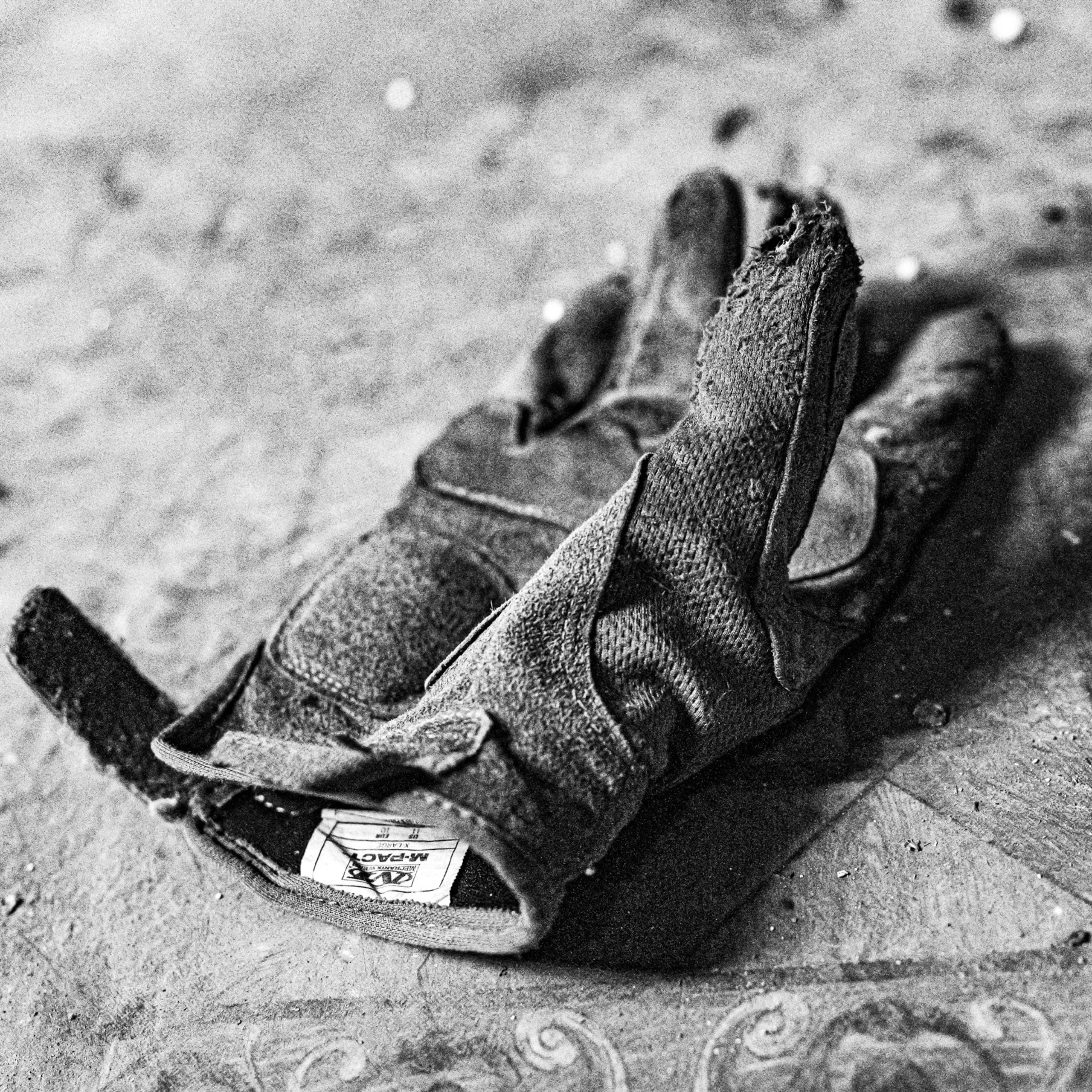 Обратная сторона (18+)