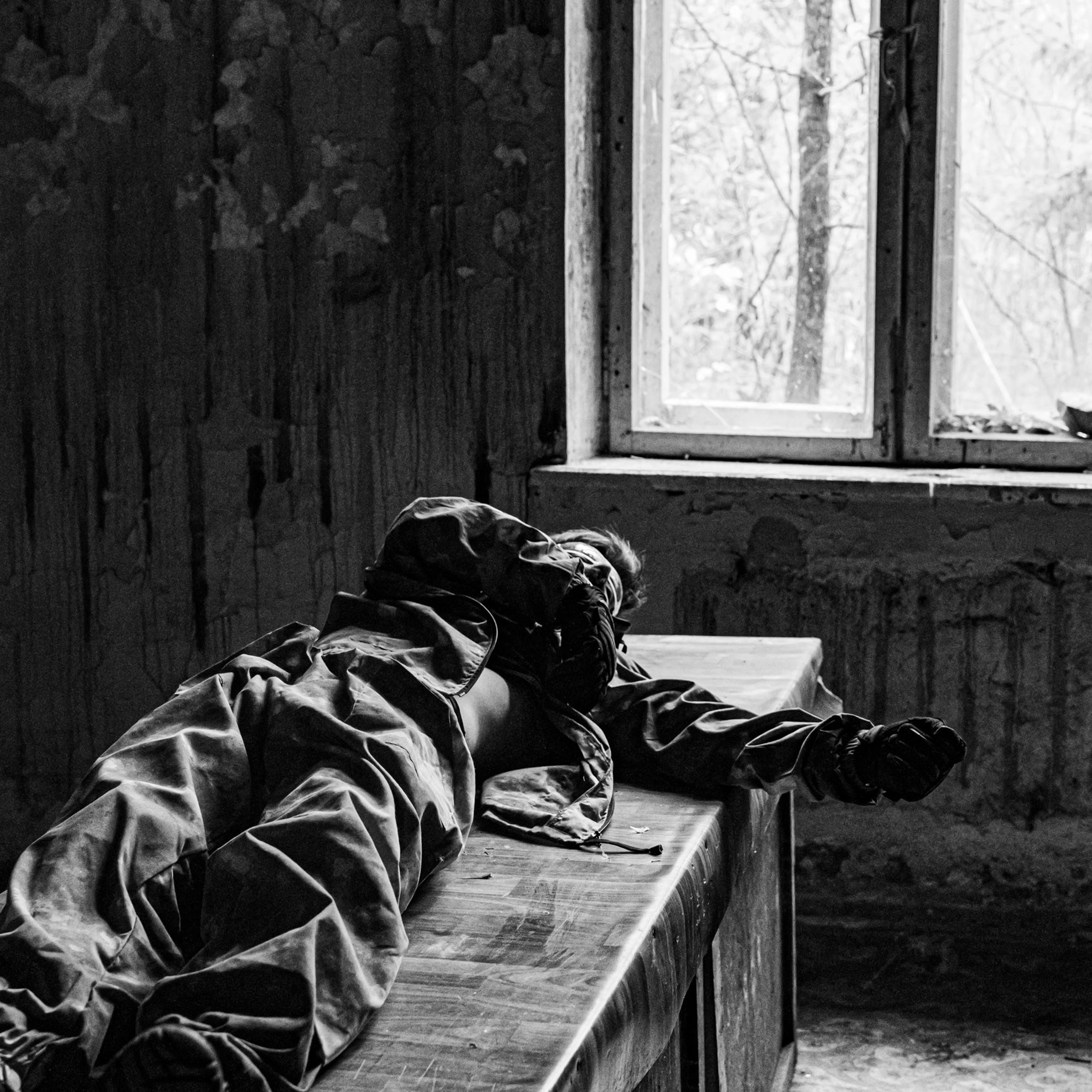 Обратная сторона (18+)