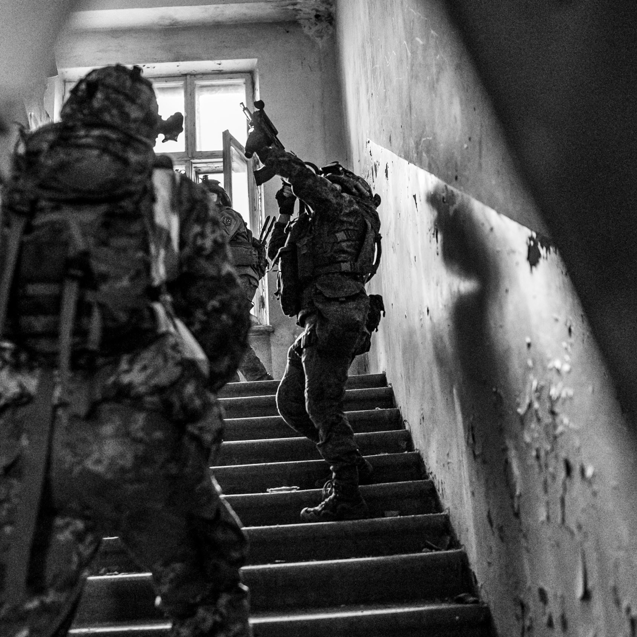 Обратная сторона (18+)