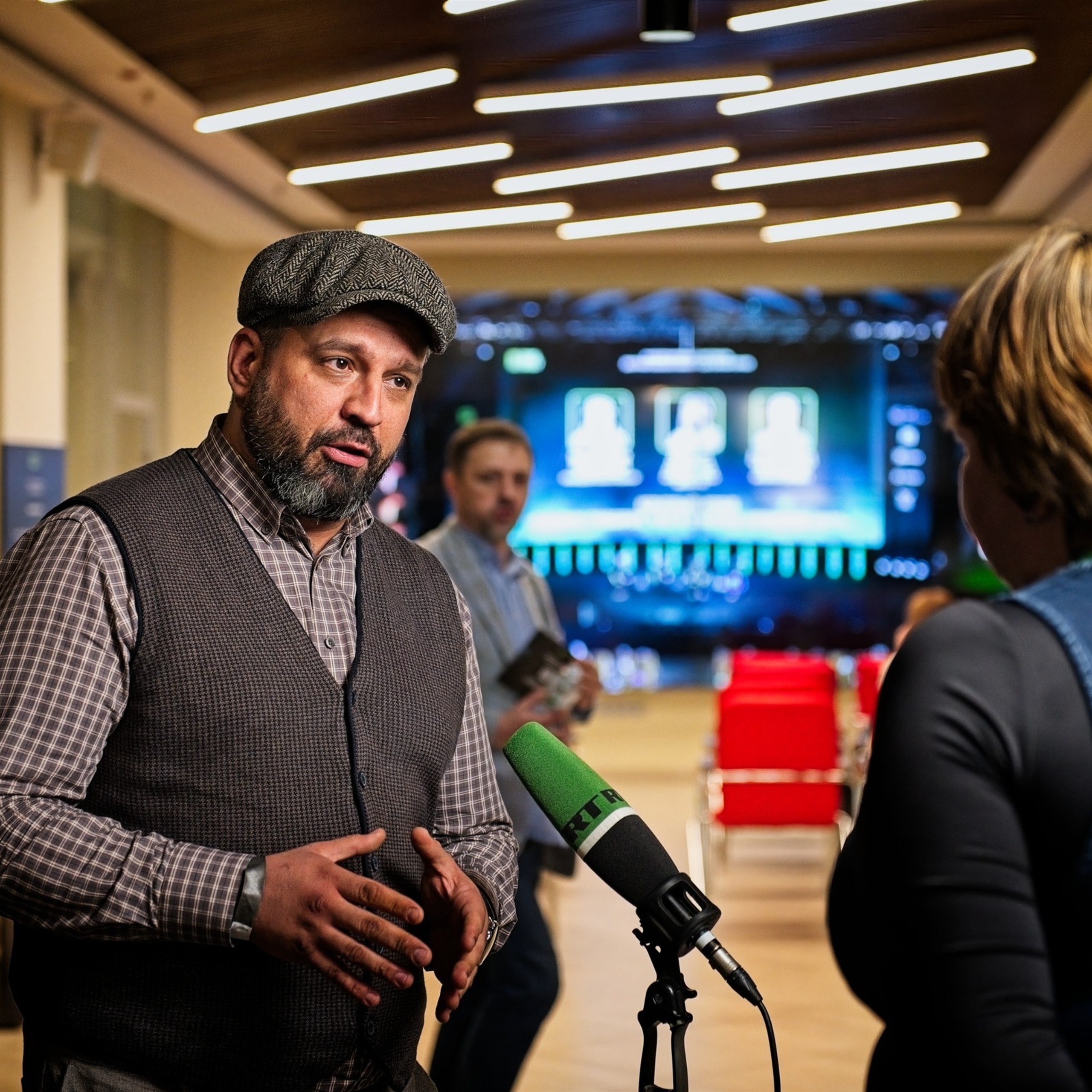 RT.Док: фестиваль документального кино «Время героев»