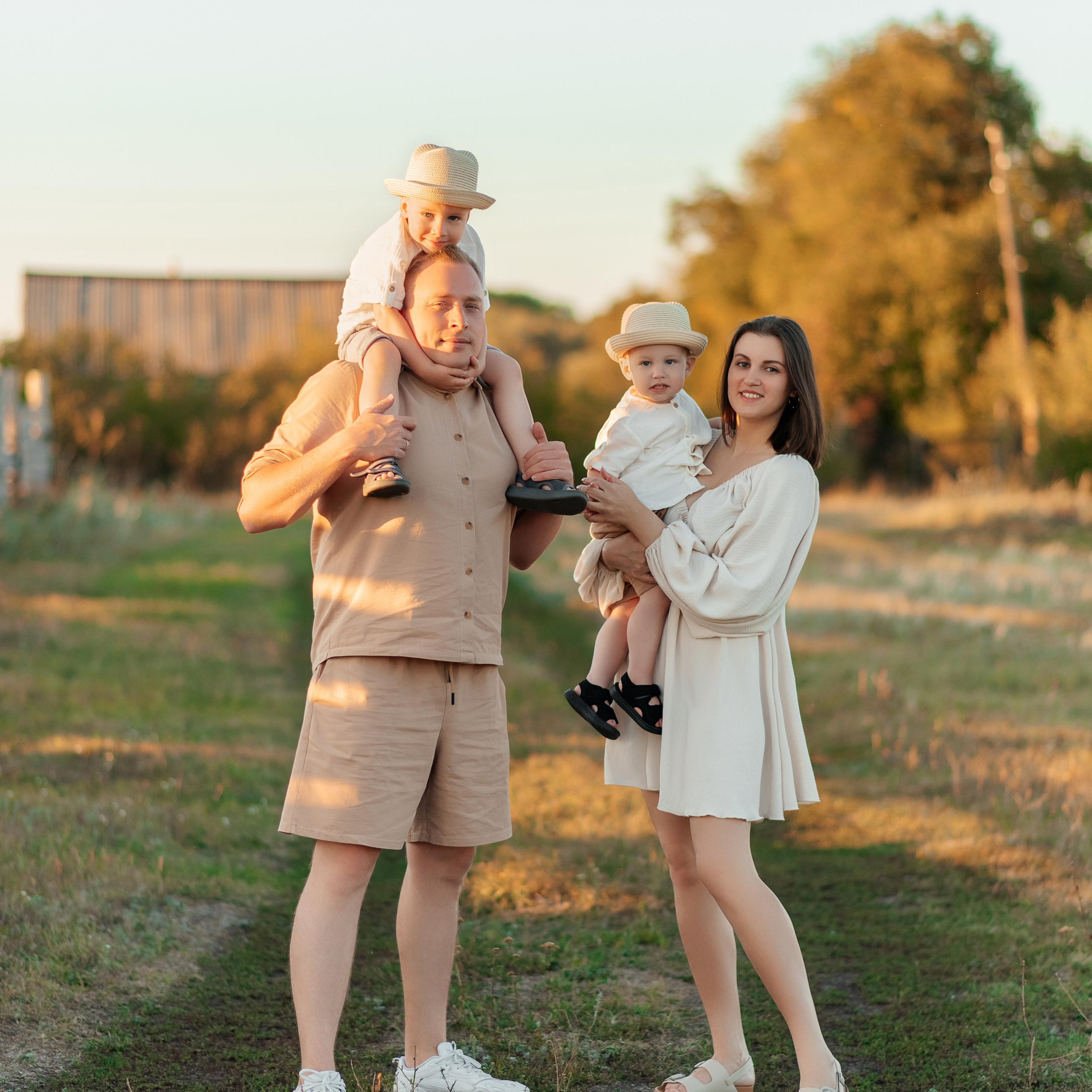 Семья Тараторкиных