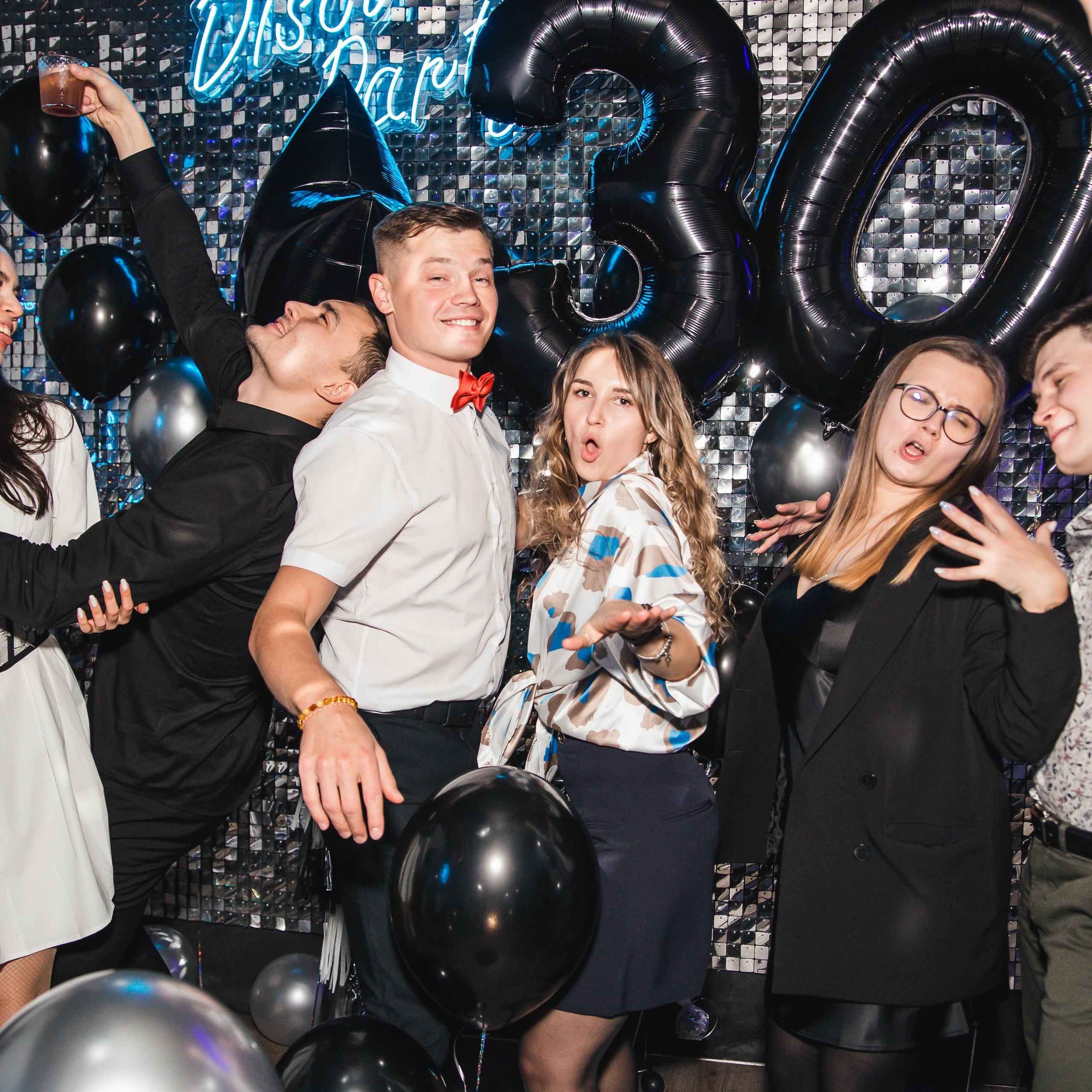 Дни рождения. Аренда лофта в СПб для мероприятий