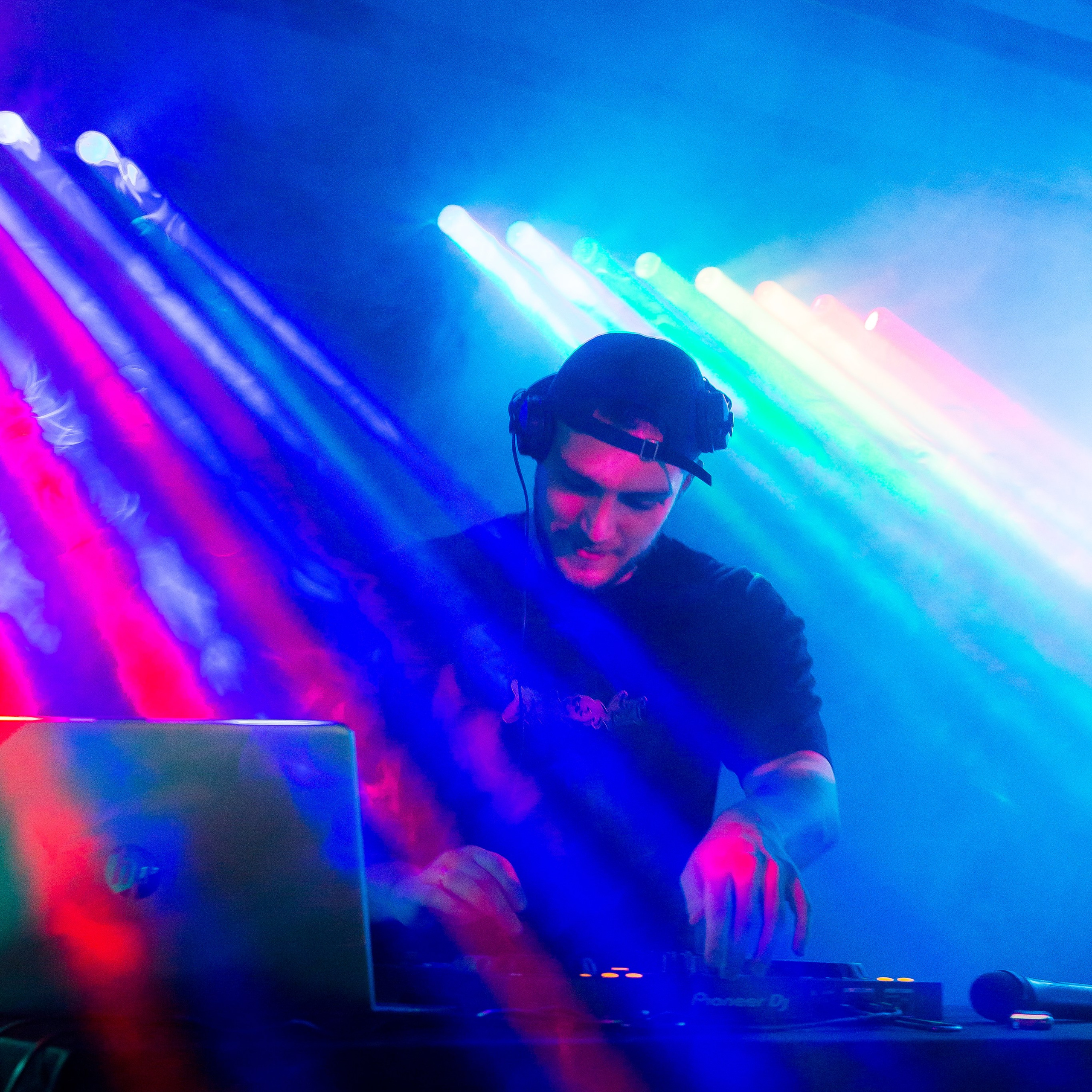 Корпоративы. Аренда лофта в СПб для мероприятий