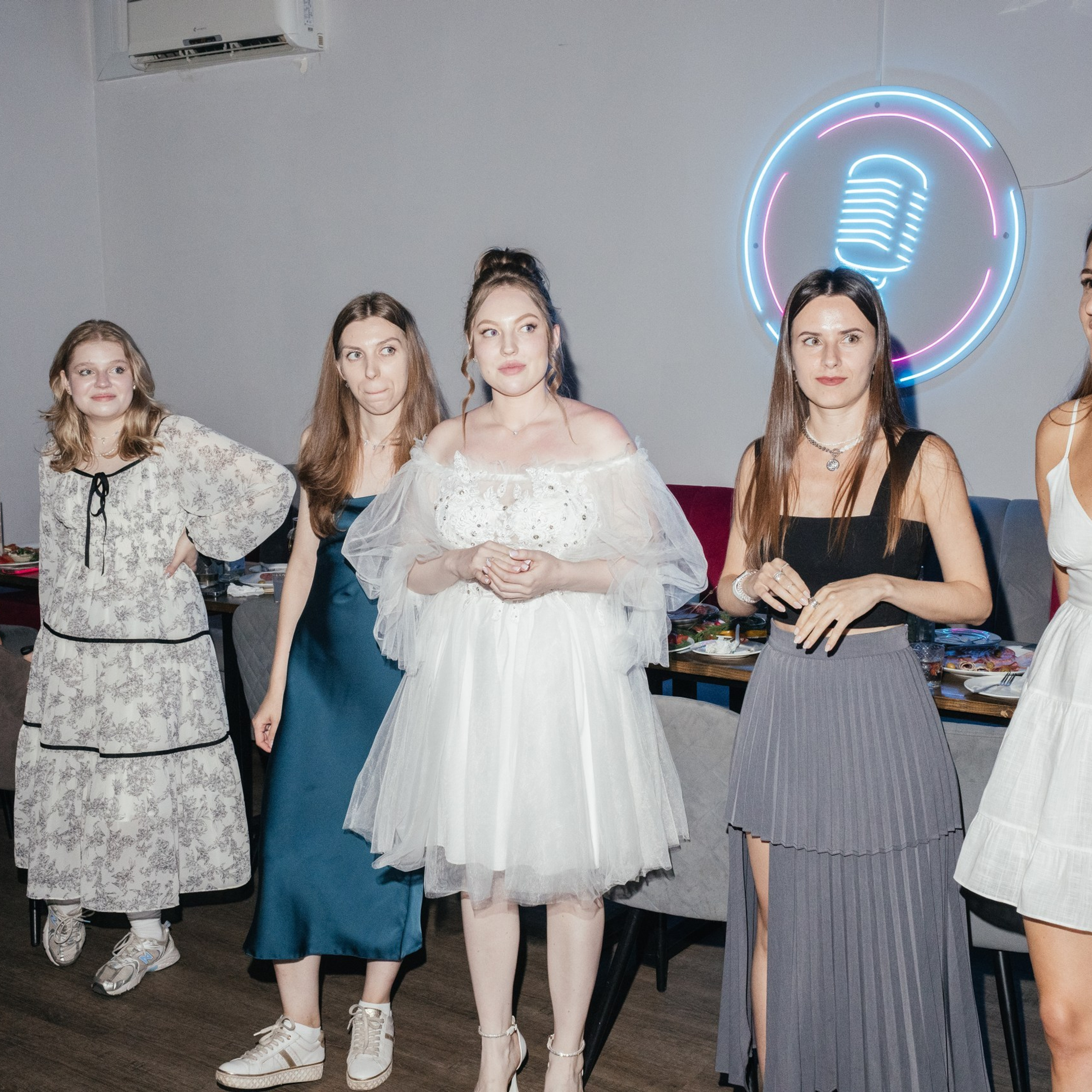 Свадьбы. Аренда лофта в СПб для мероприятий