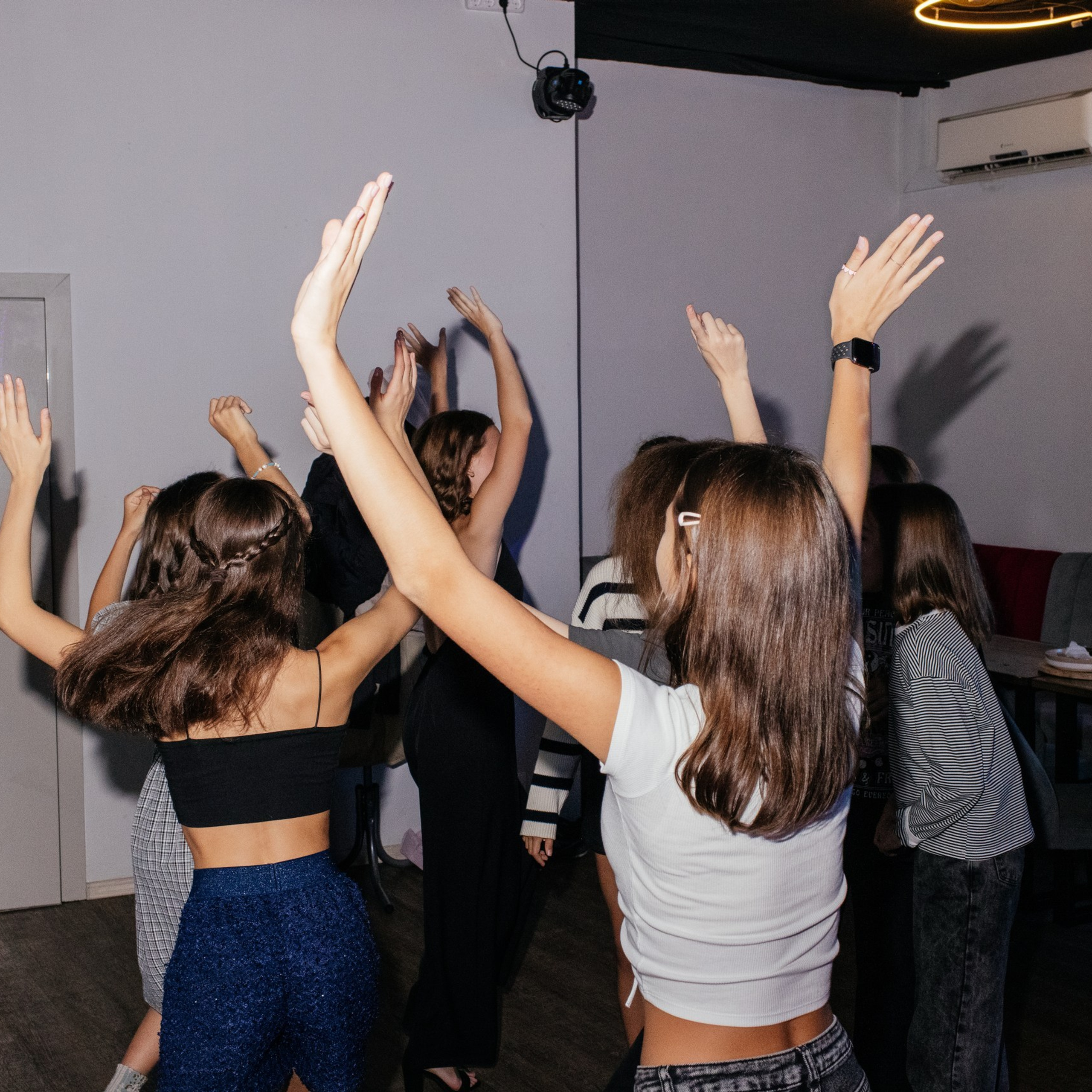 Детские праздники. Аренда лофта в СПб для мероприятий