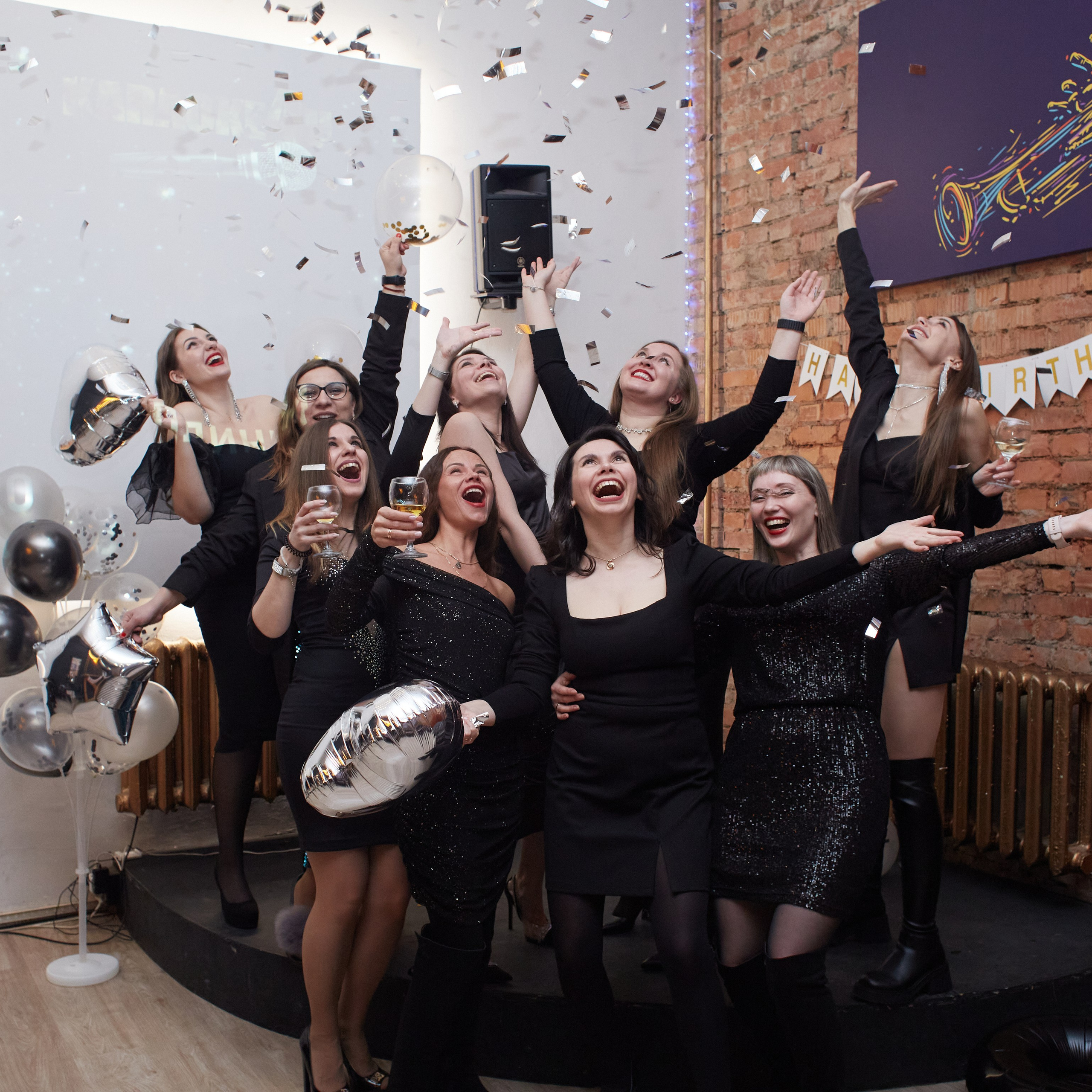 Дни рождения. Аренда лофта в СПб для мероприятий