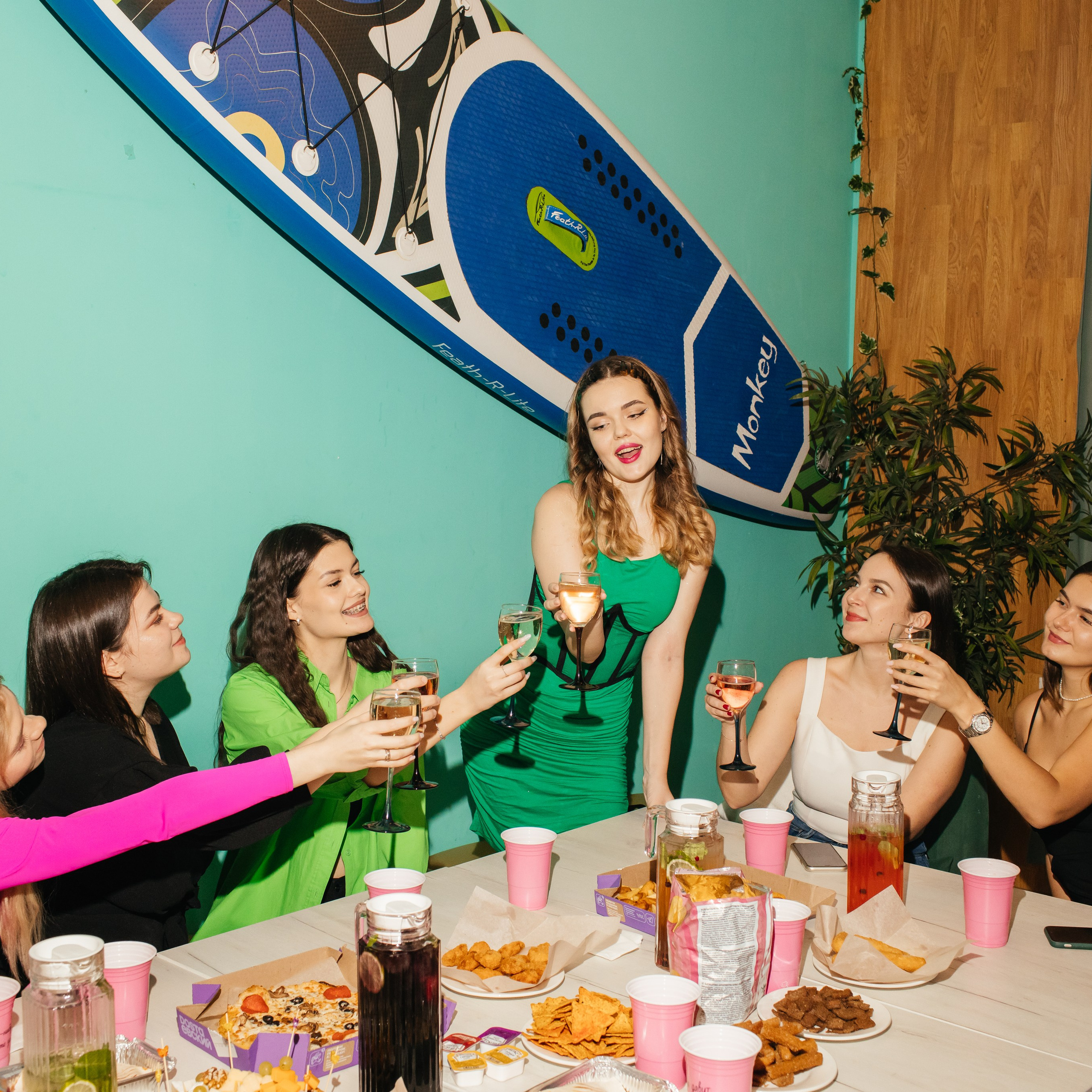 Дни рождения. Аренда лофта в СПб для мероприятий