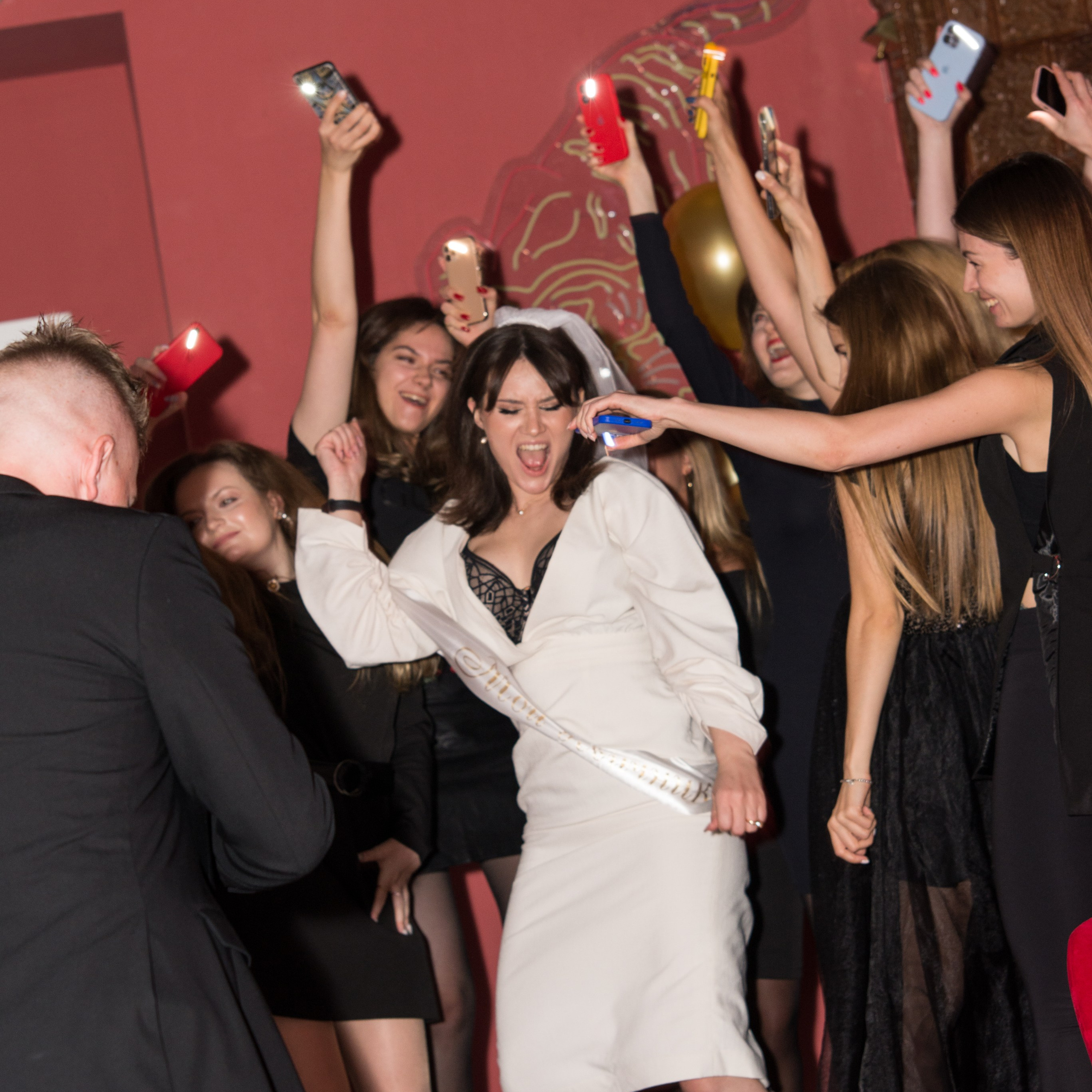 Девичники. Аренда лофта в СПб для мероприятий