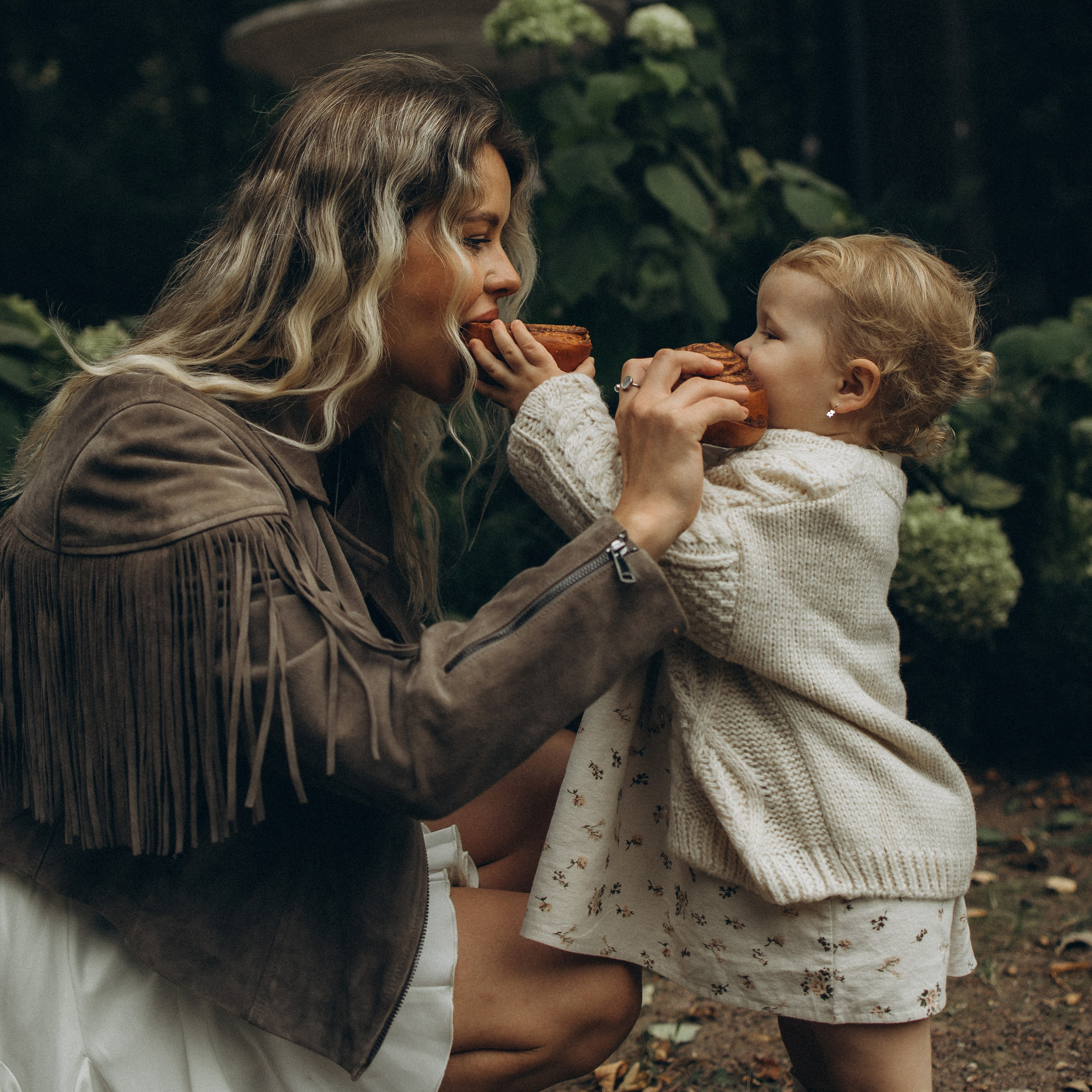 Осенняя история. Вика и Стеша