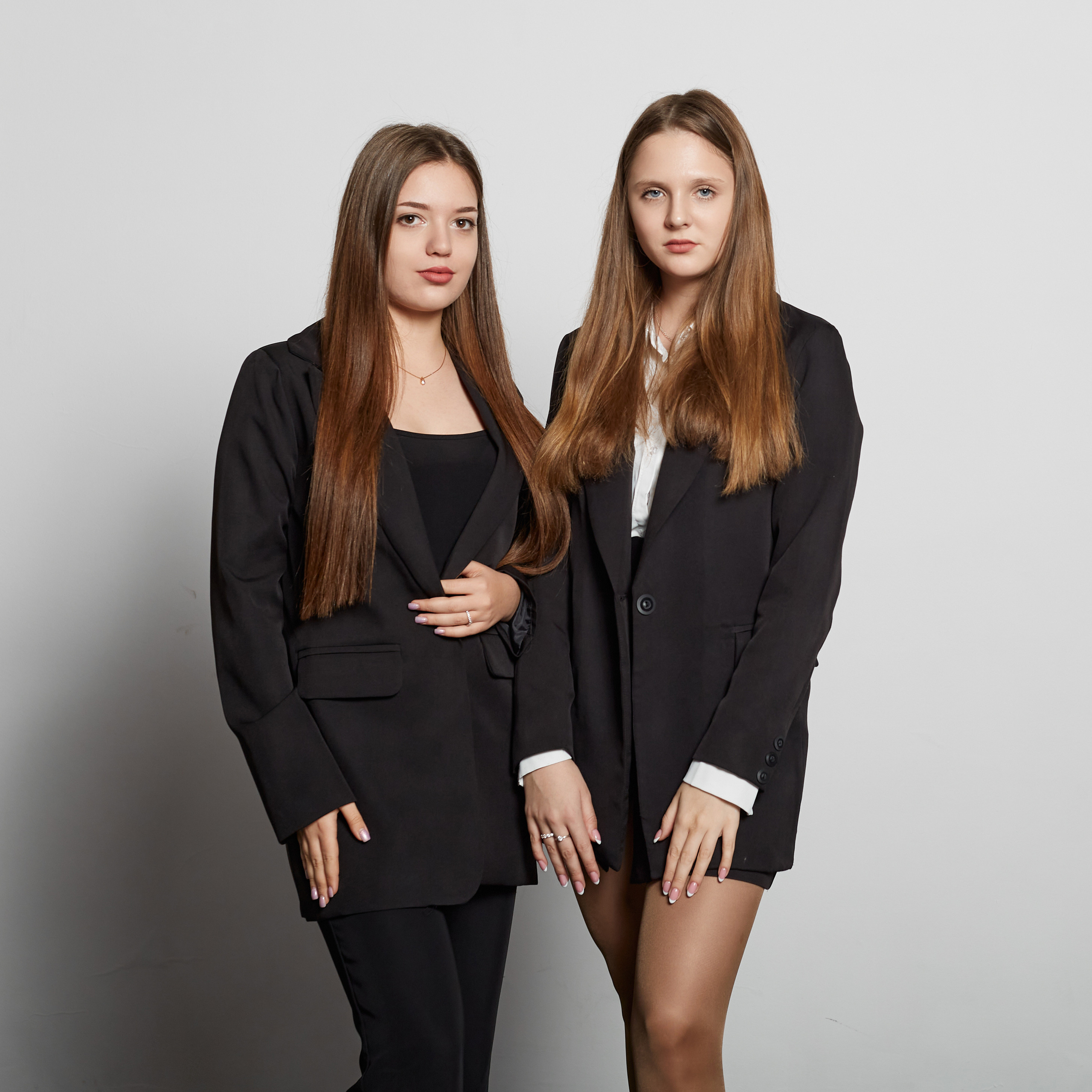 Портрет для фотокниги выпускника по доступной цене.